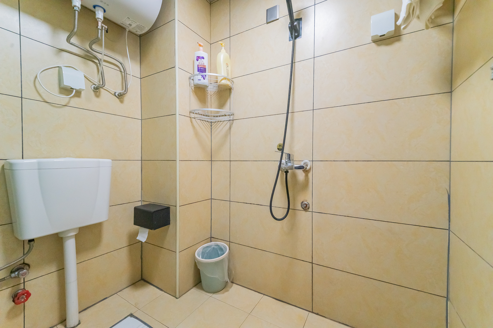 爱都(IDO)  1室1厅1卫    17.0万 爱都(IDO)  1室1厅1卫    17.0万卫生间