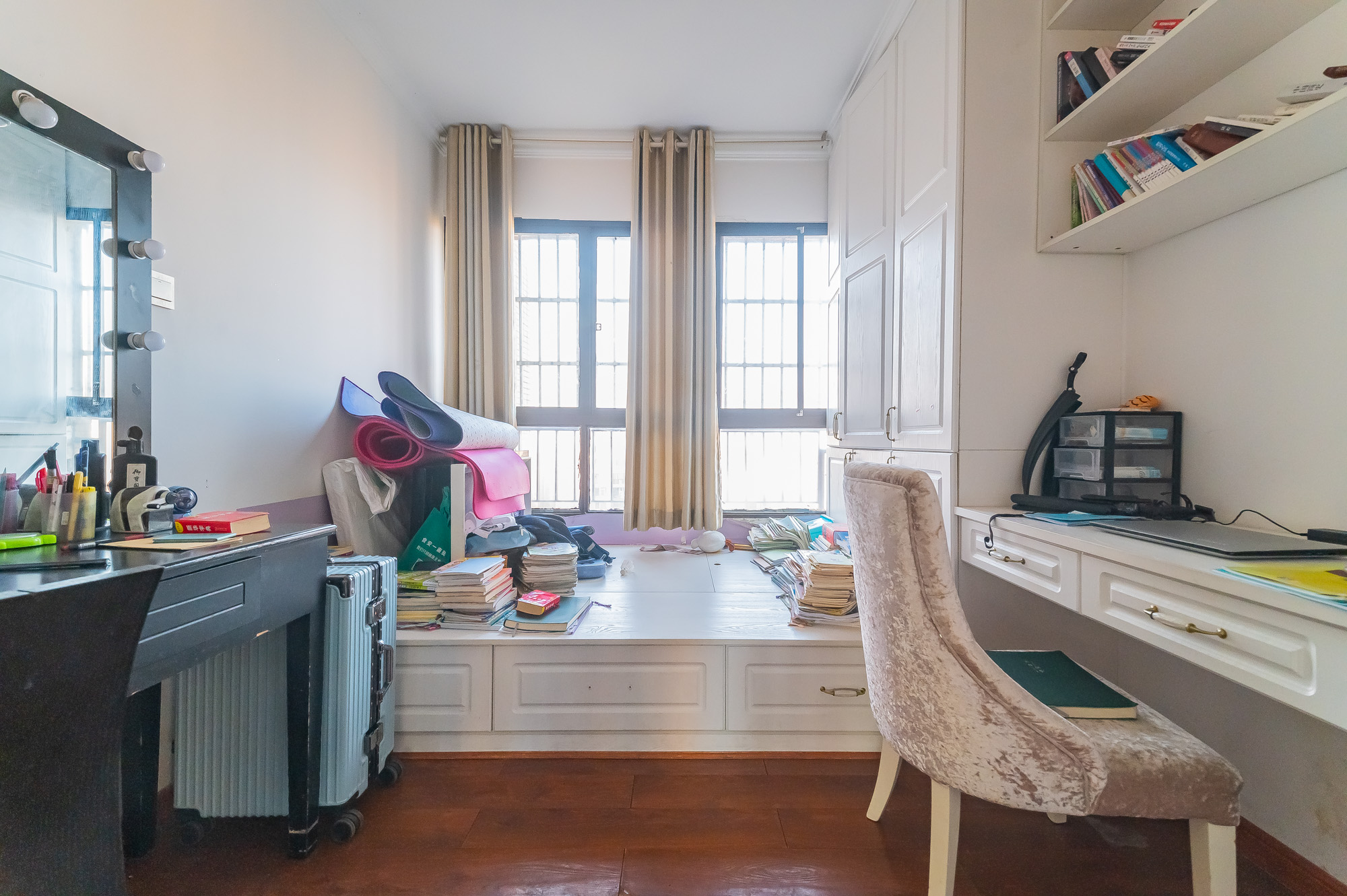 华润凤凰城三期 3室2厅1卫 86.8万 华润凤凰城三期 3室2厅1卫 86.8万卧室