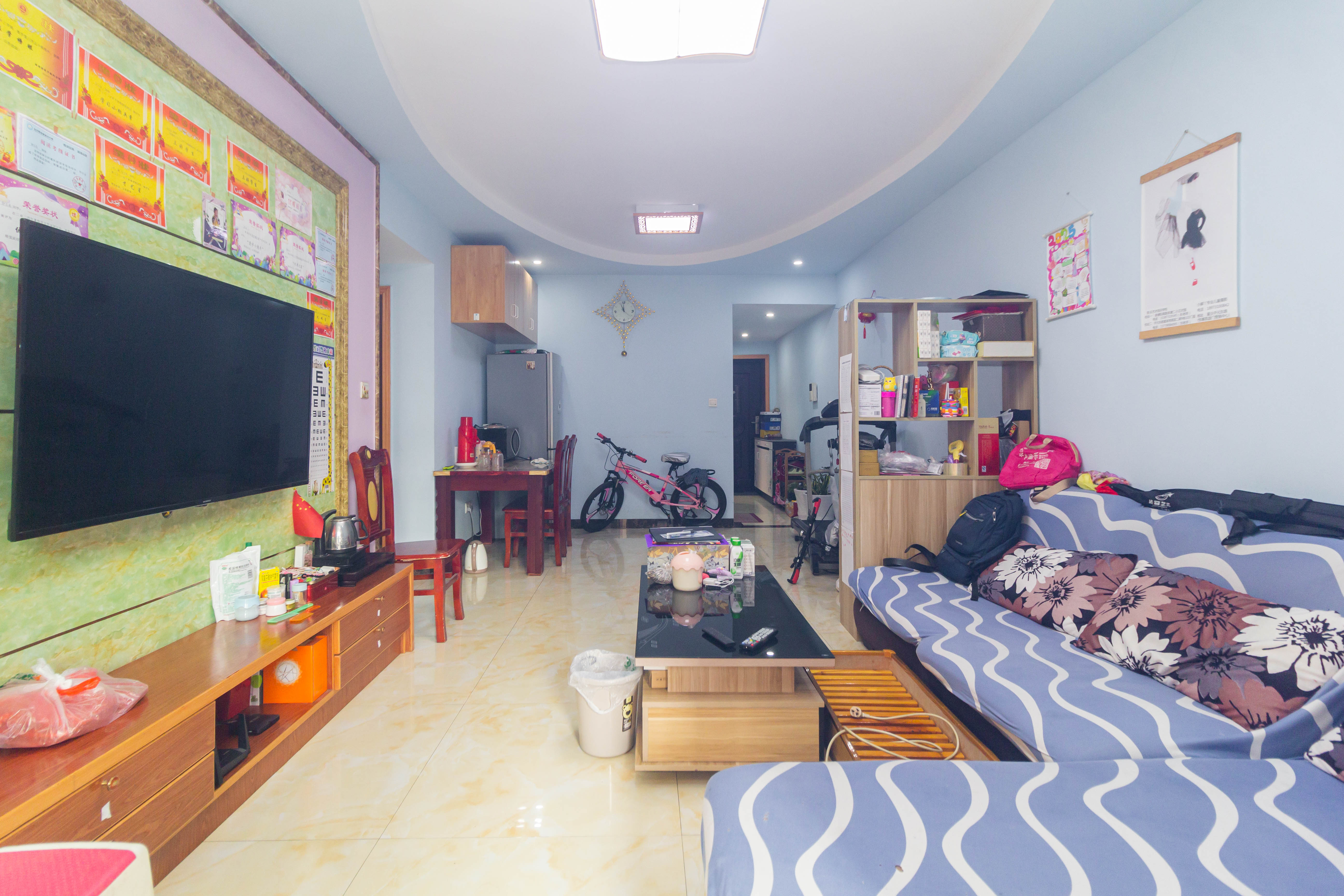 海德公园 3室2厅1卫 66.8万 海德公园 3室2厅1卫 66.8万客厅