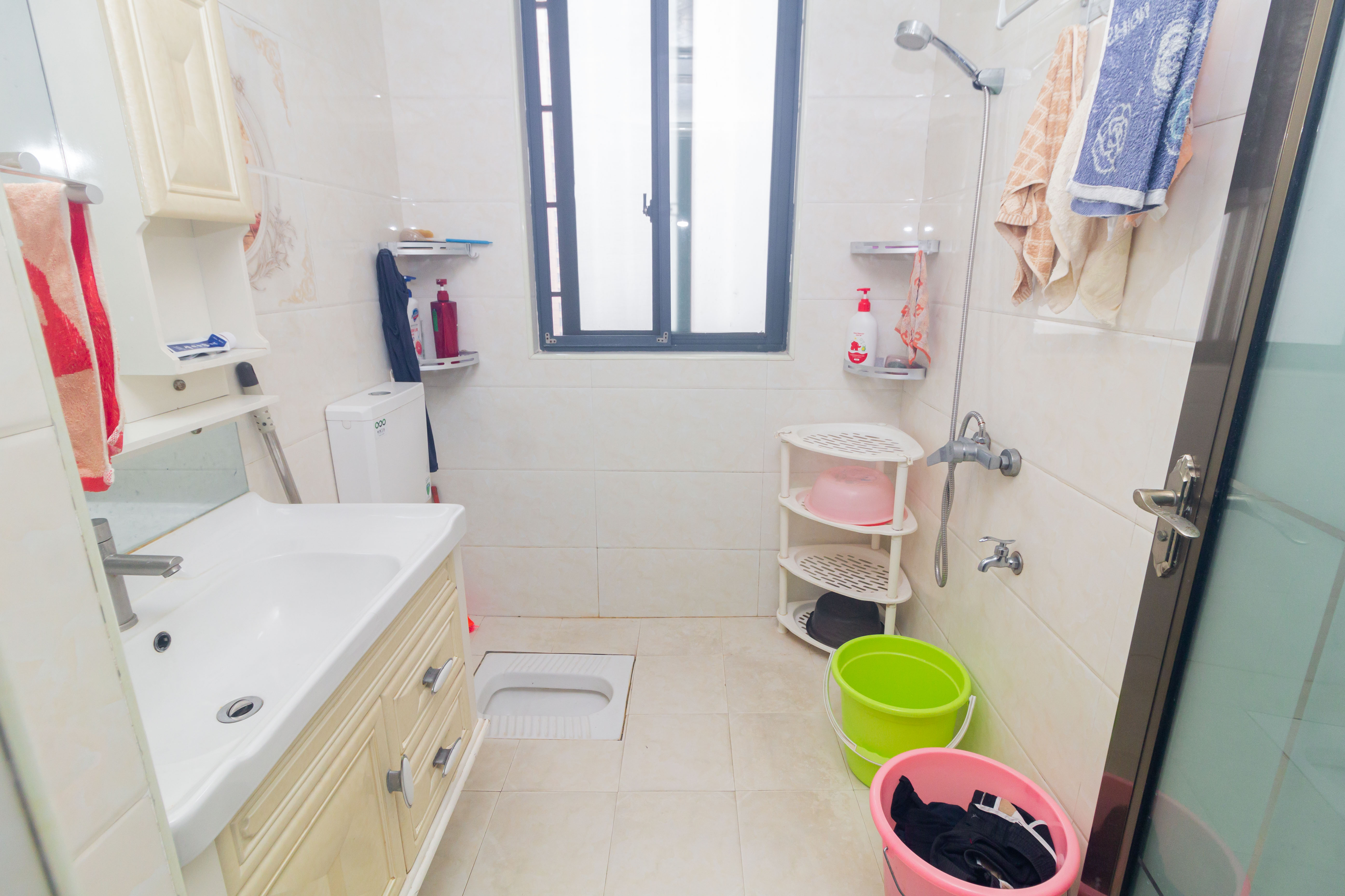 海德公园 3室2厅1卫 66.8万 海德公园 3室2厅1卫 66.8万卫生间