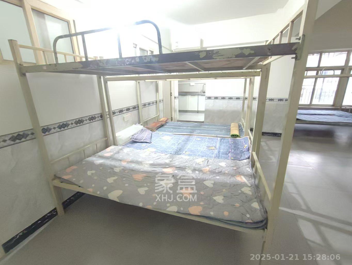 大众公寓(人人家宿舍) 1室1厅1卫 1600.0元/月 大众公寓(人人家宿舍) 1室1厅1卫 1600.0元/月室内图