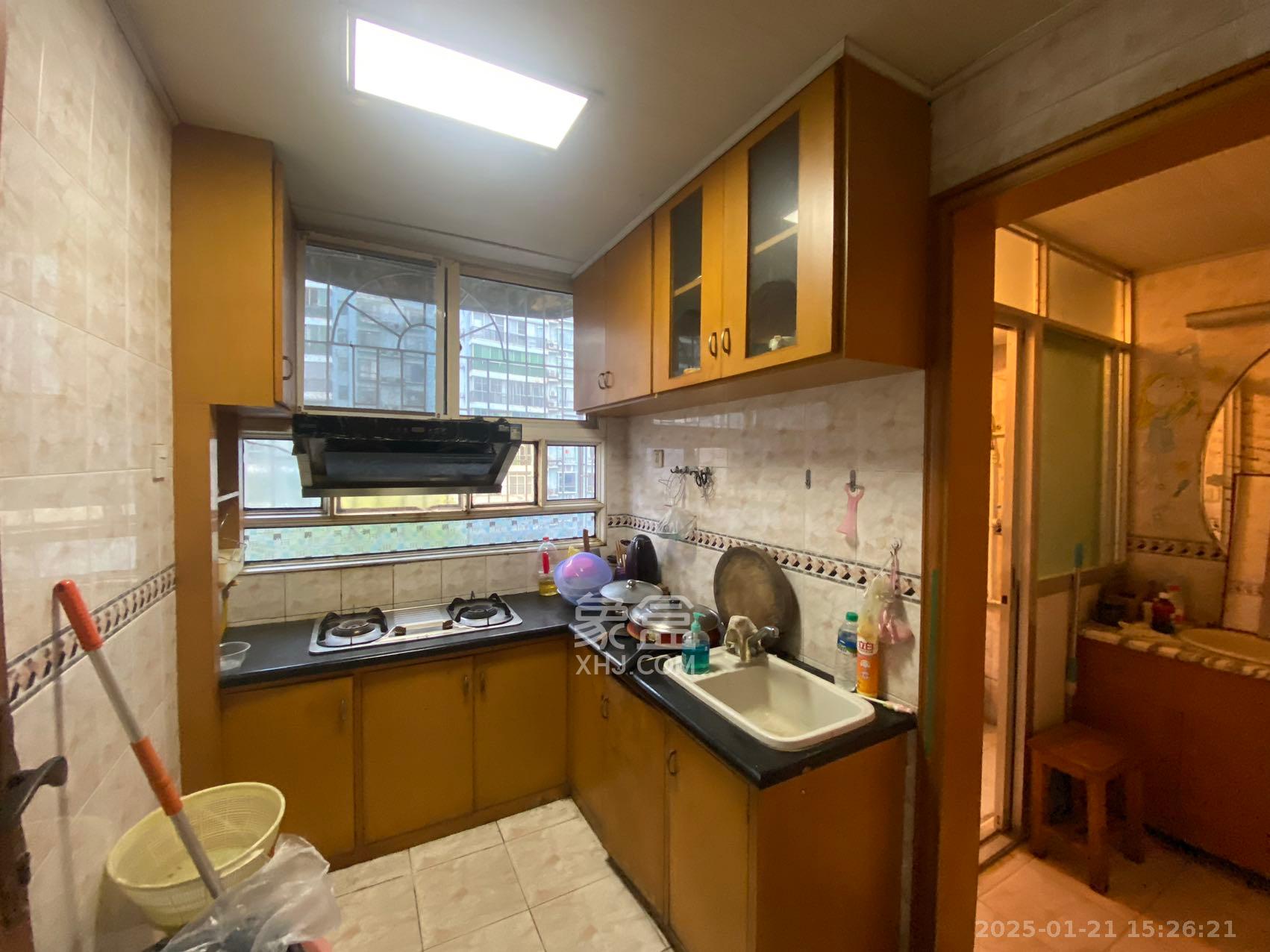 开福区联运公司宿舍 3室2厅2卫 2300.0元/月 开福区联运公司宿舍 3室2厅2卫 2300.0元/月室内图