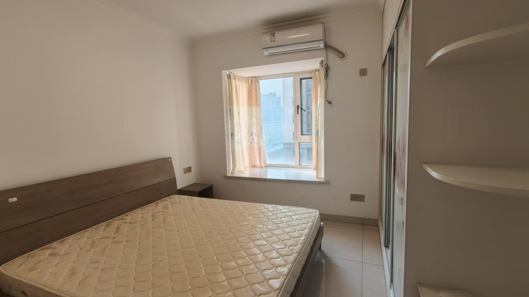 碧桂园梓山府 3室2厅1卫 1900.0元/月 碧桂园梓山府 3室2厅1卫 1900.0元/月室内图