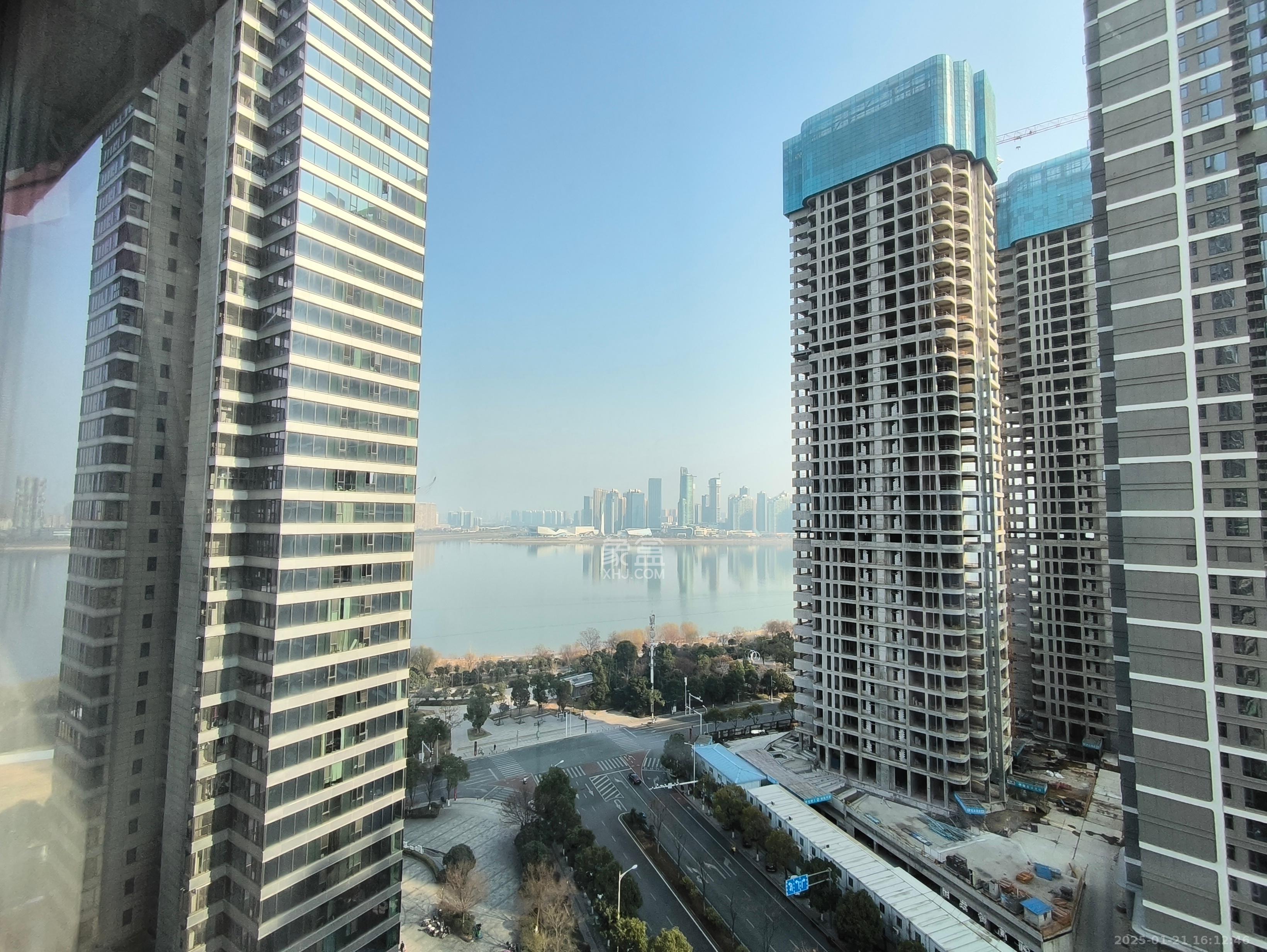 远洋外滩壹号  2室1厅1卫    3900.0元/月室内图