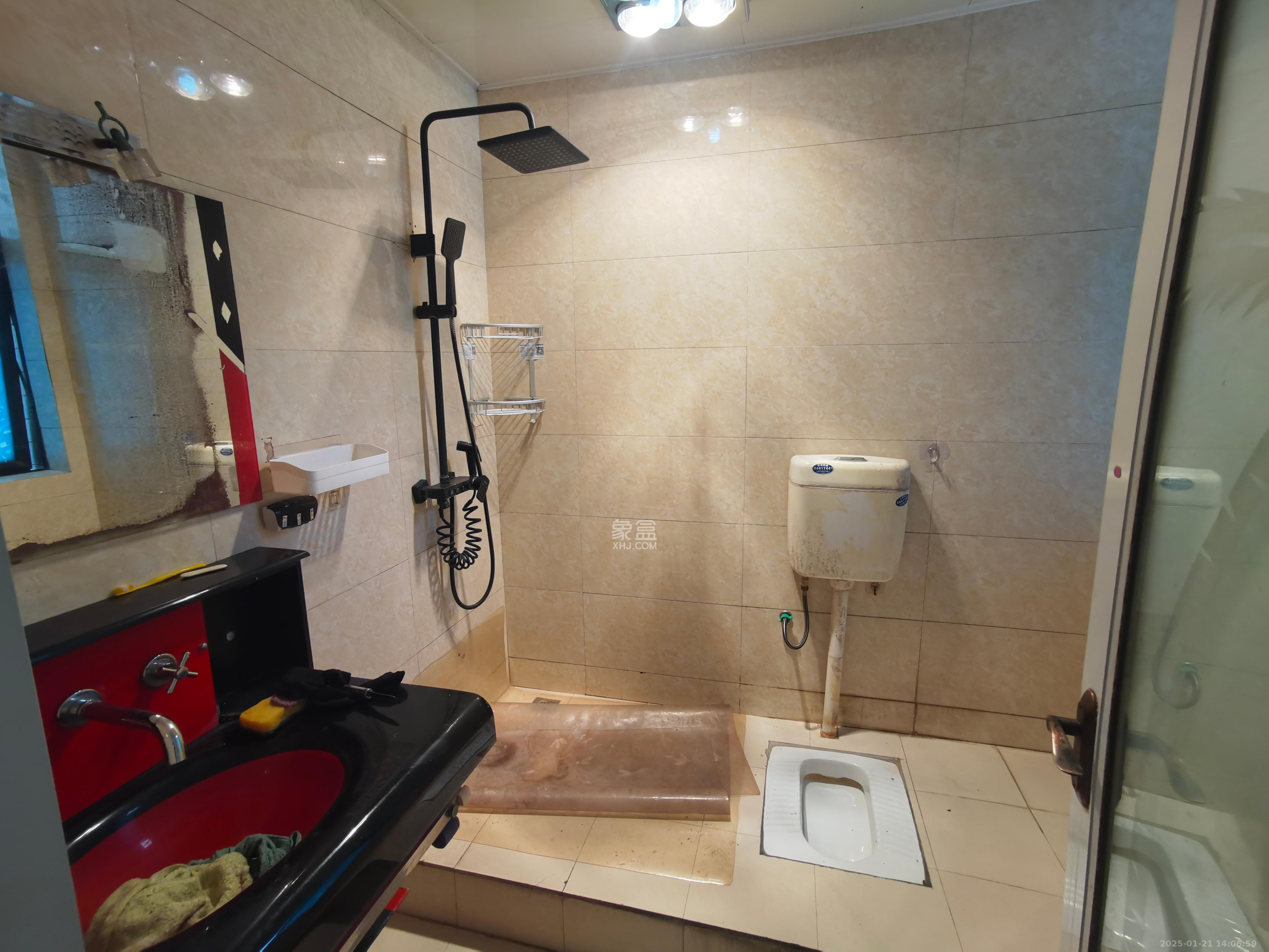 湘江世纪城揽江苑 3室2厅2卫 3200.0元/月 湘江世纪城揽江苑 3室2厅2卫 3200.0元/月室内图