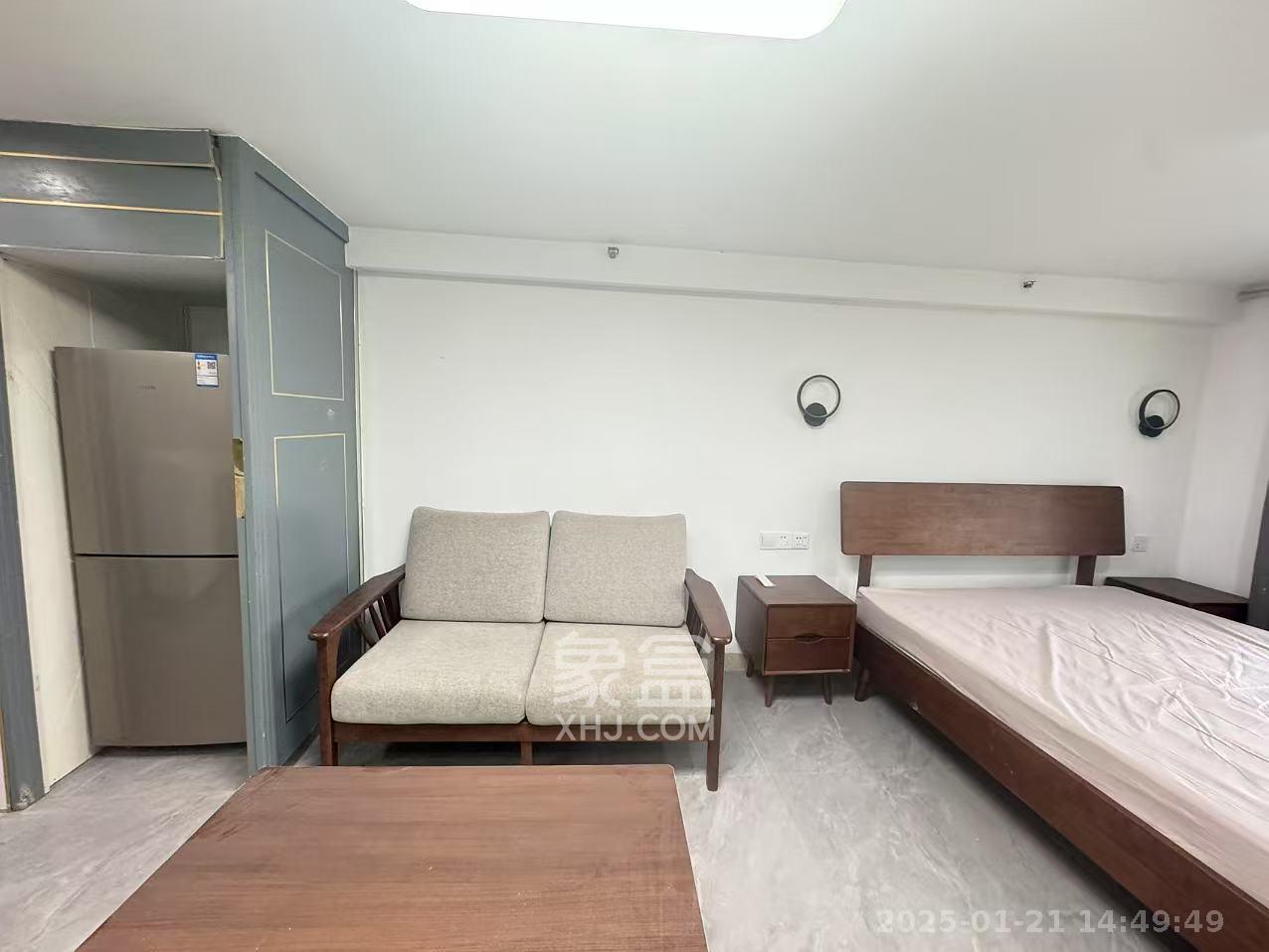 龙湖新壹城  1室1厅1卫   1300.00元/月室内图