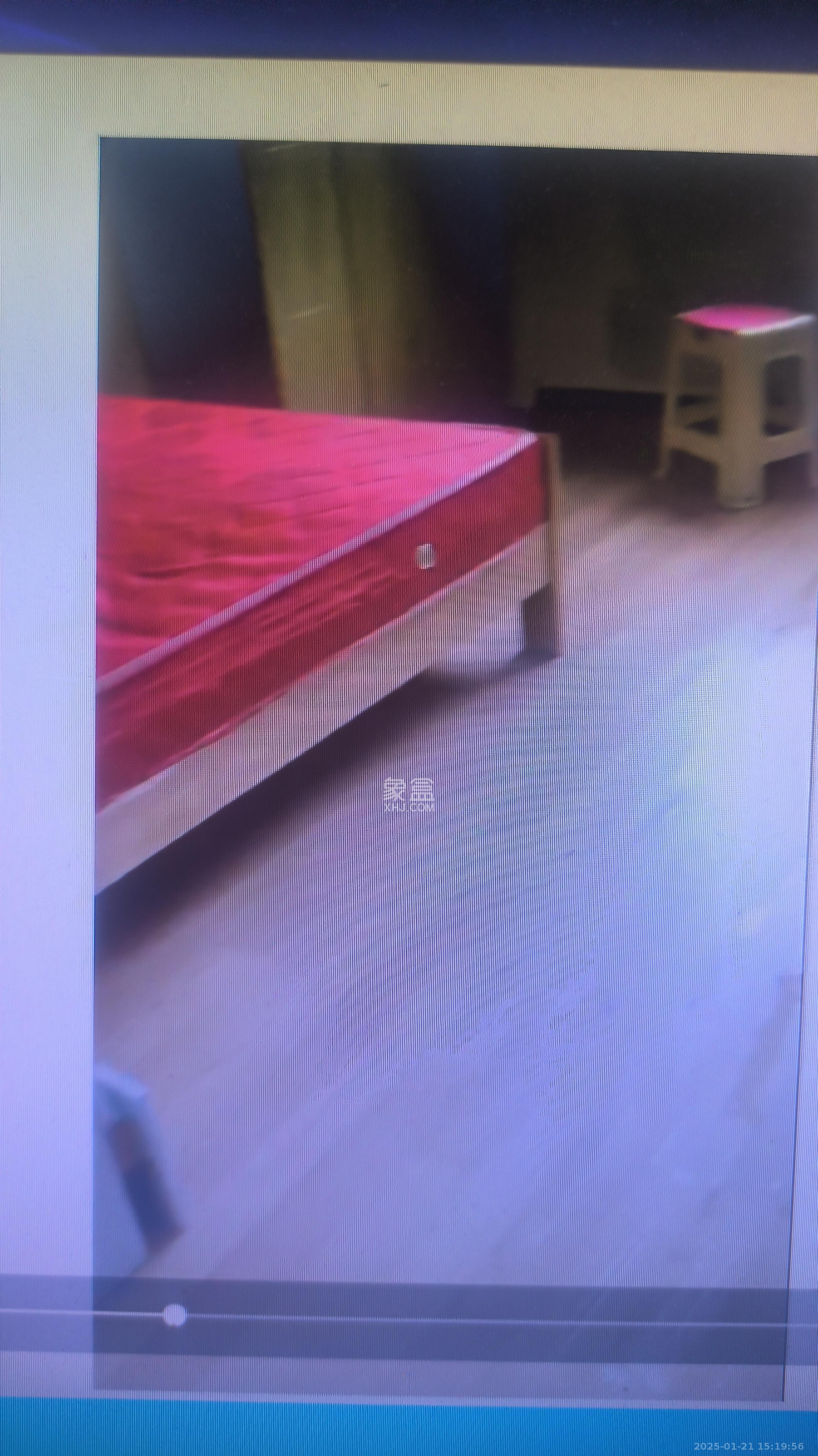 红旗区三片  3室1厅1卫    1800.0元/月室内图