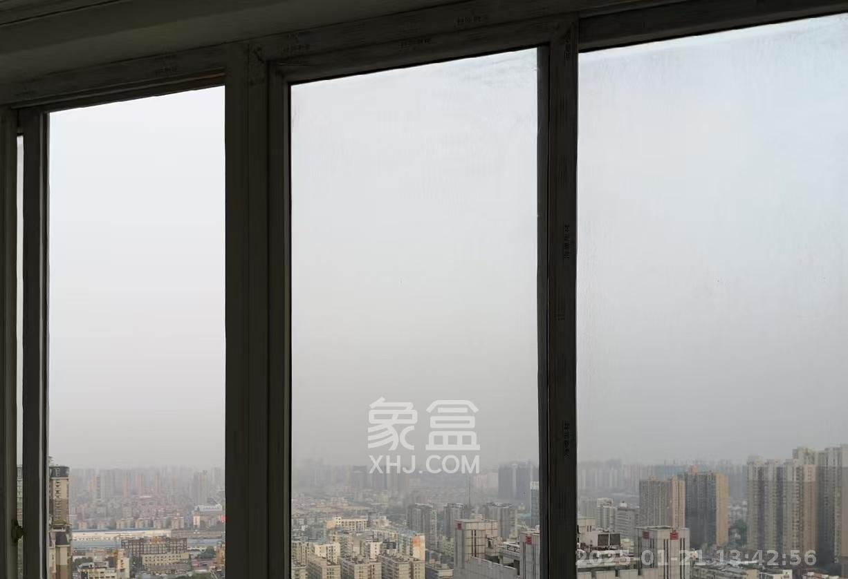 2076至高点  1室1厅1卫   1400.00元/月室内图
