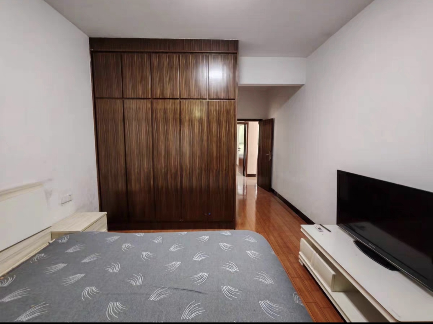 加州阳光小区(吉星阳光) 3室2厅2卫 49.8万 加州阳光小区(吉星阳光) 3室2厅2卫 49.8万客厅