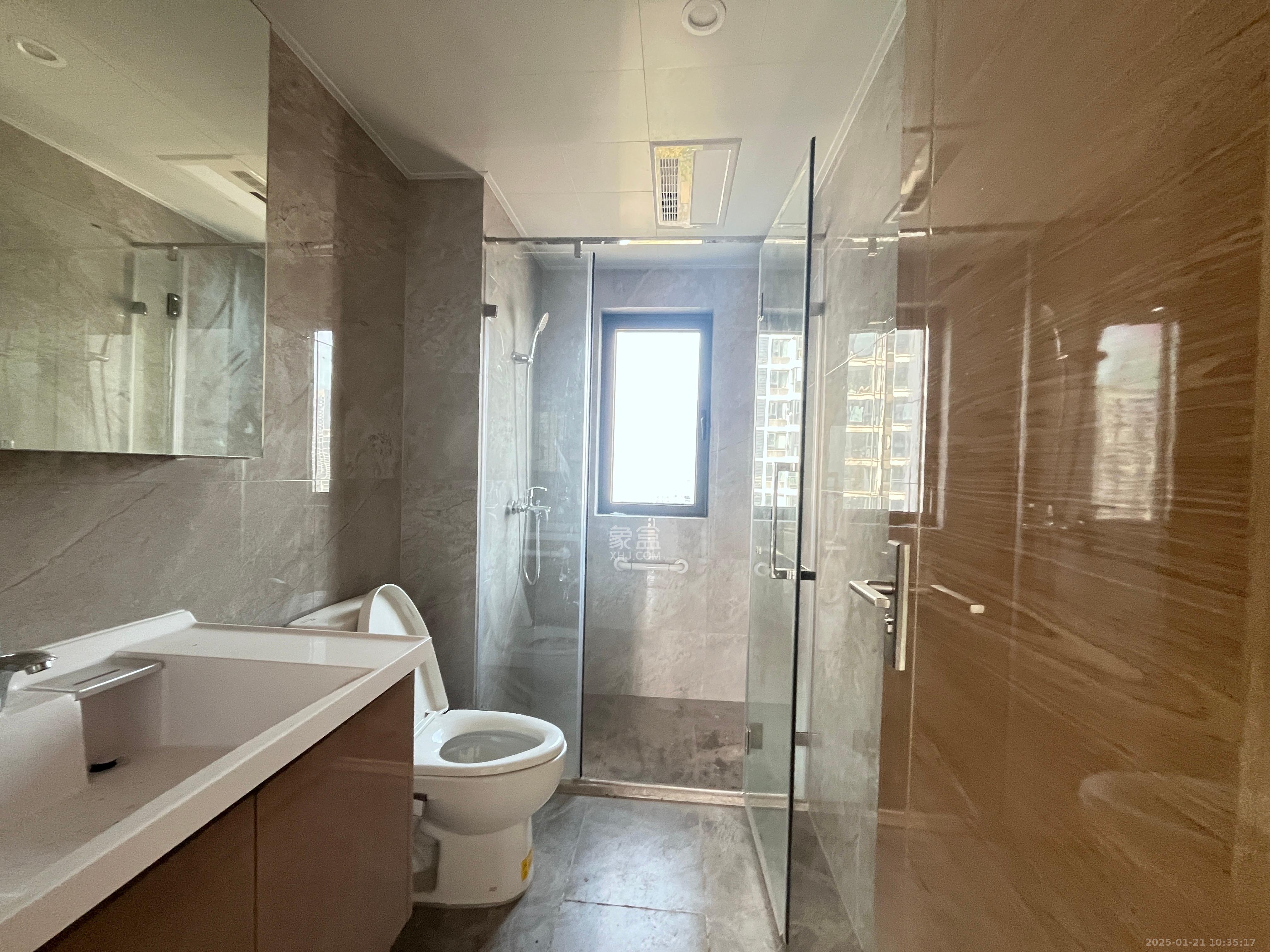 保利天汇 4室2厅2卫 4000.0元/月 保利天汇 4室2厅2卫 4000.0元/月室内图