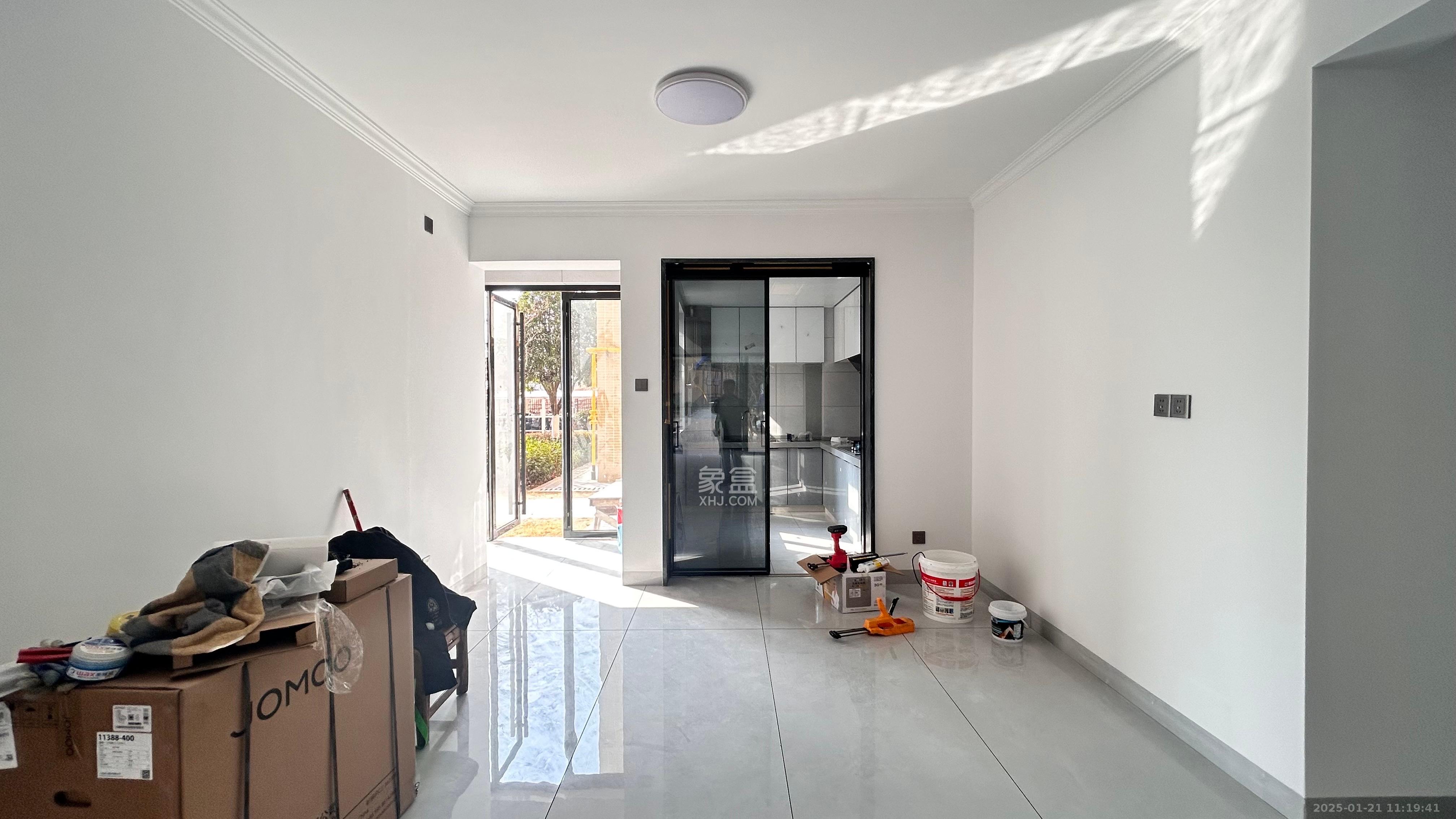 洋湖春园 4室2厅2卫 4000.0元/月 洋湖春园 4室2厅2卫 4000.0元/月室内图