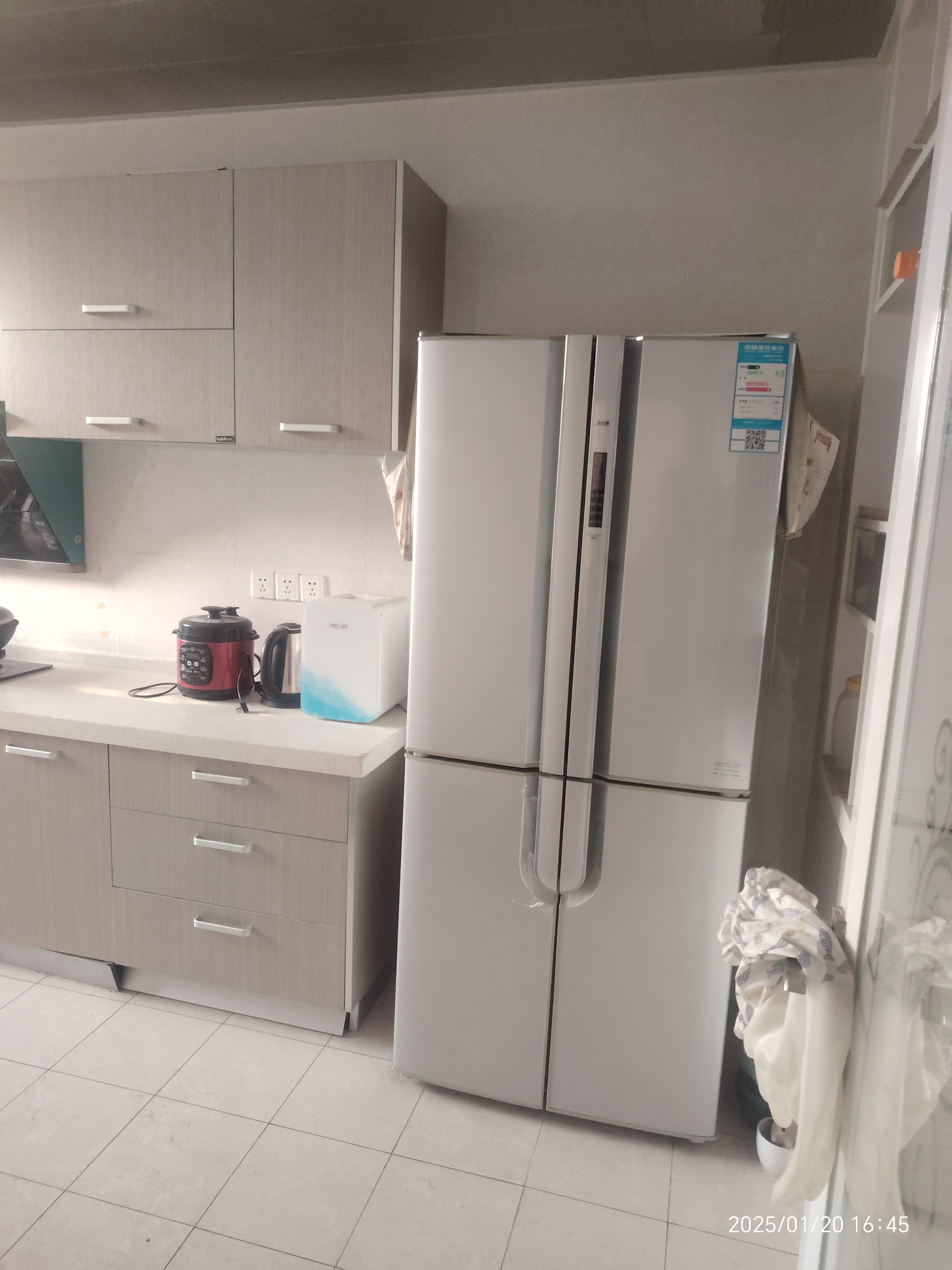 吉星名苑 3室2厅2卫 43.8万 吉星名苑 3室2厅2卫 43.8万客厅