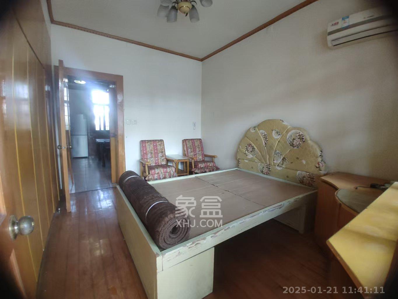 林业厅宿舍 3室2厅1卫 2200.0元/月 林业厅宿舍 3室2厅1卫 2200.0元/月室内图