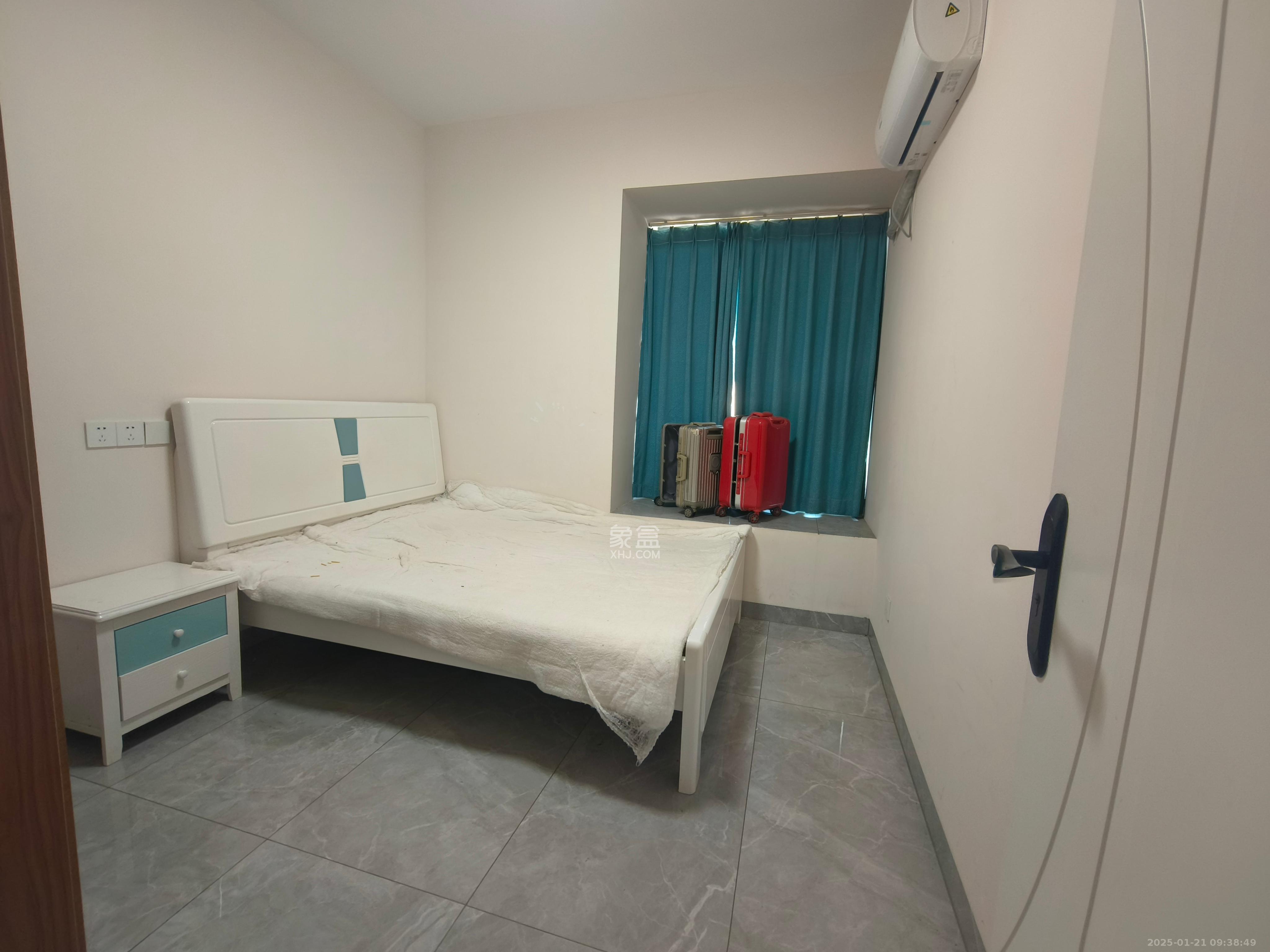 长房东旭国际 4室2厅2卫 3800.0元/月 长房东旭国际 4室2厅2卫 3800.0元/月室内图