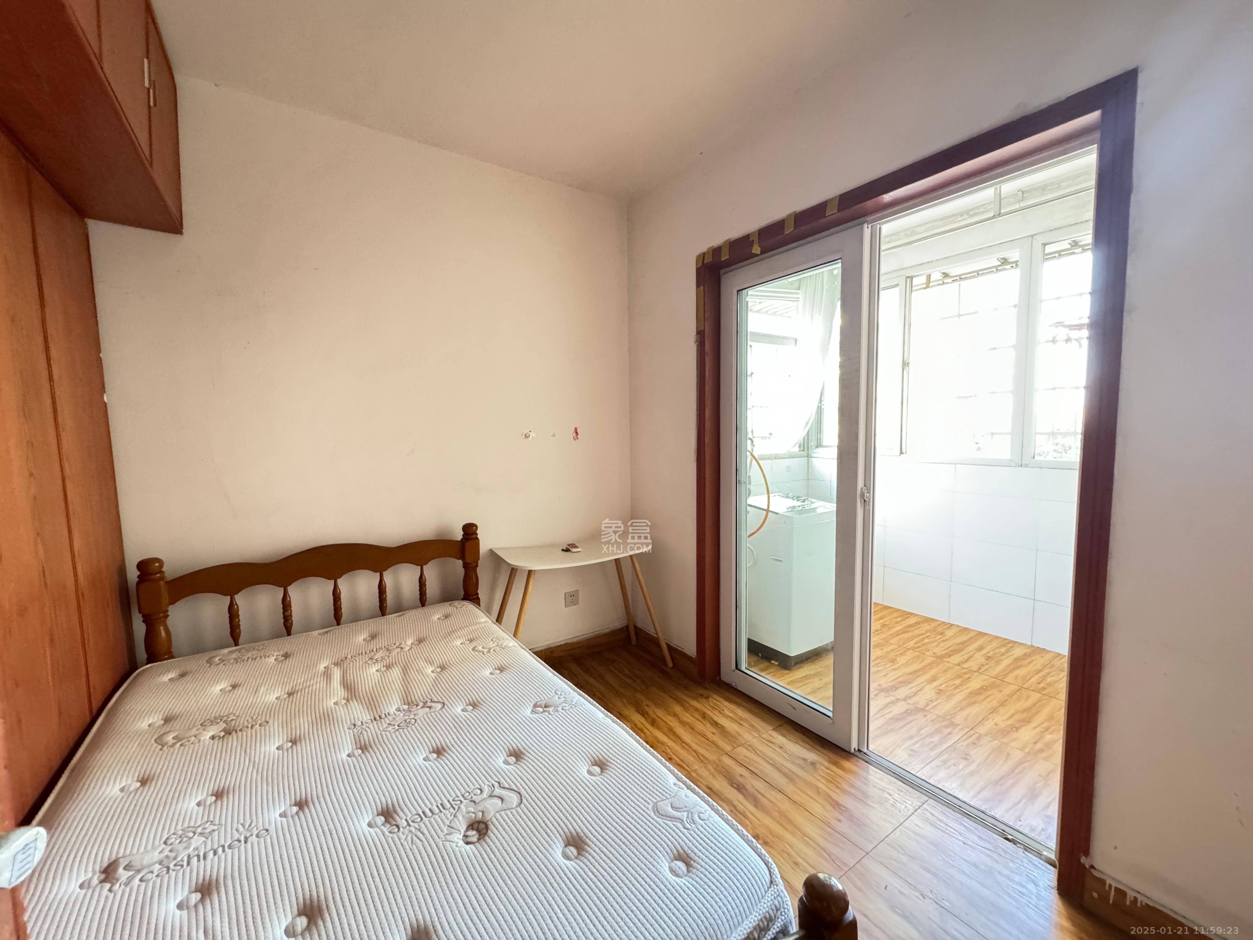 福润园 2室1厅1卫 1900.0元/月 福润园 2室1厅1卫 1900.0元/月室内图