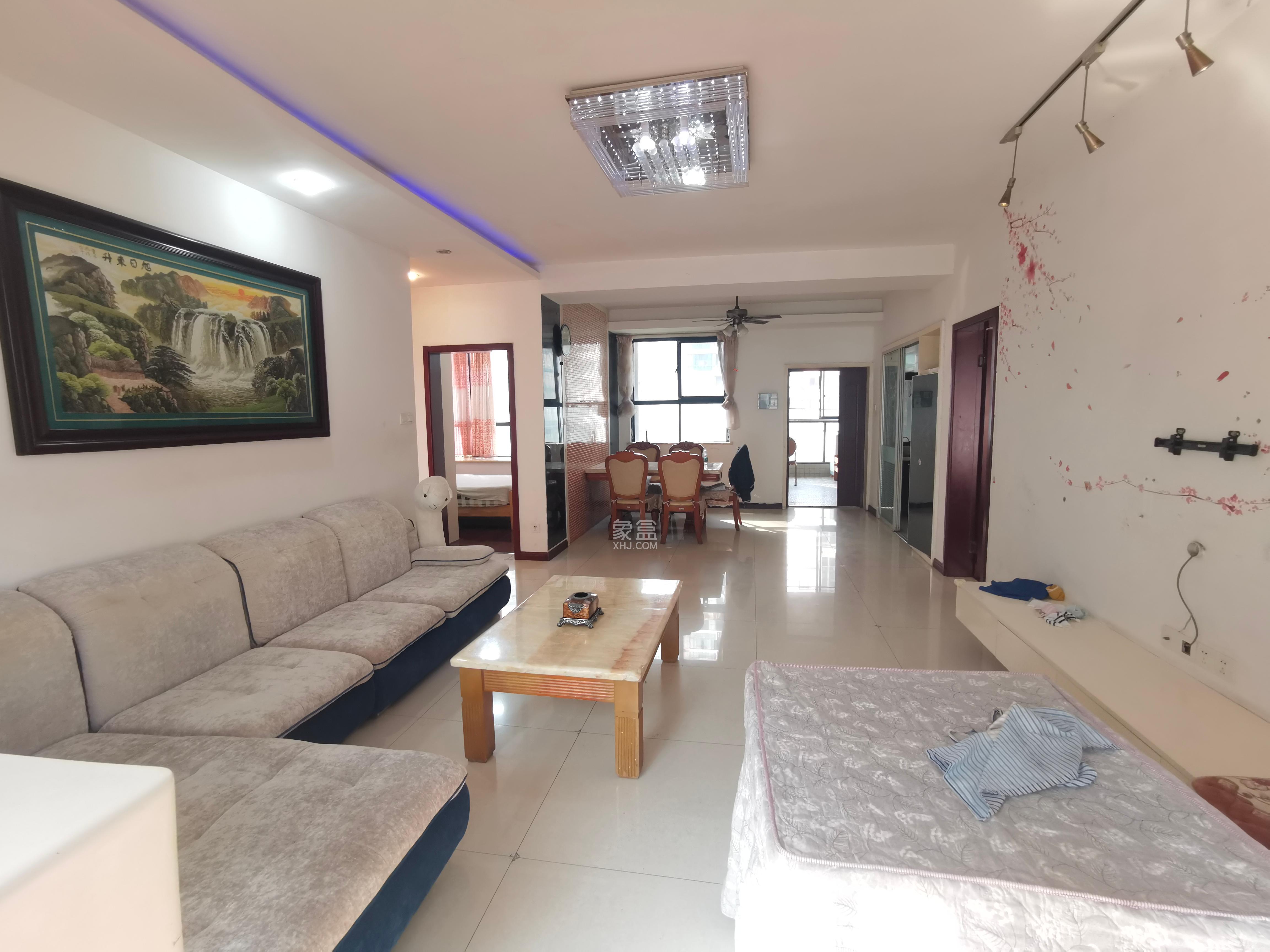 湘江世纪城揽江苑 3室2厅2卫 3200.0元/月 湘江世纪城揽江苑 3室2厅2卫 3200.0元/月室内图