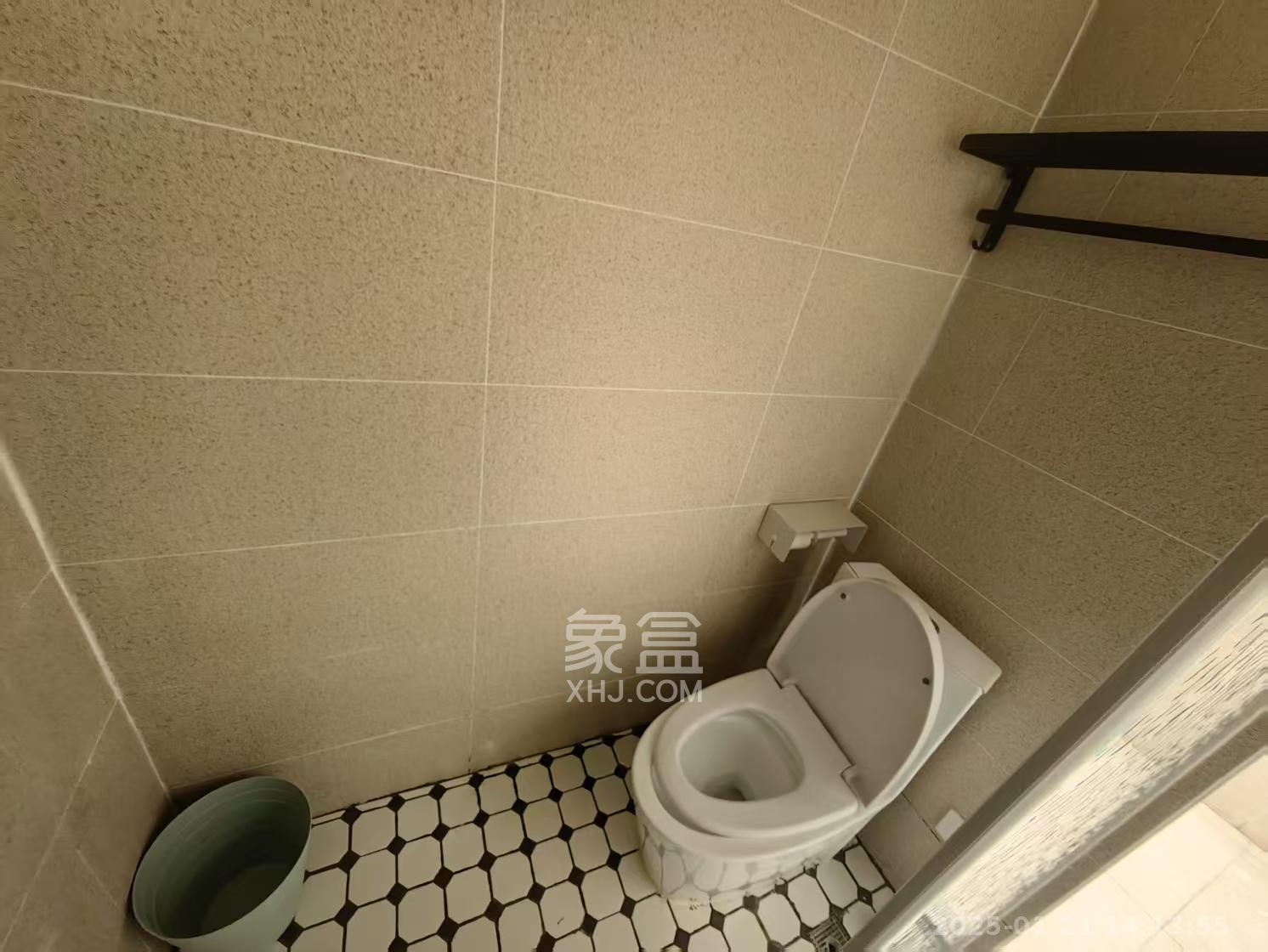 宇成开福广场  1室1厅1卫   2200.00元/月室内图