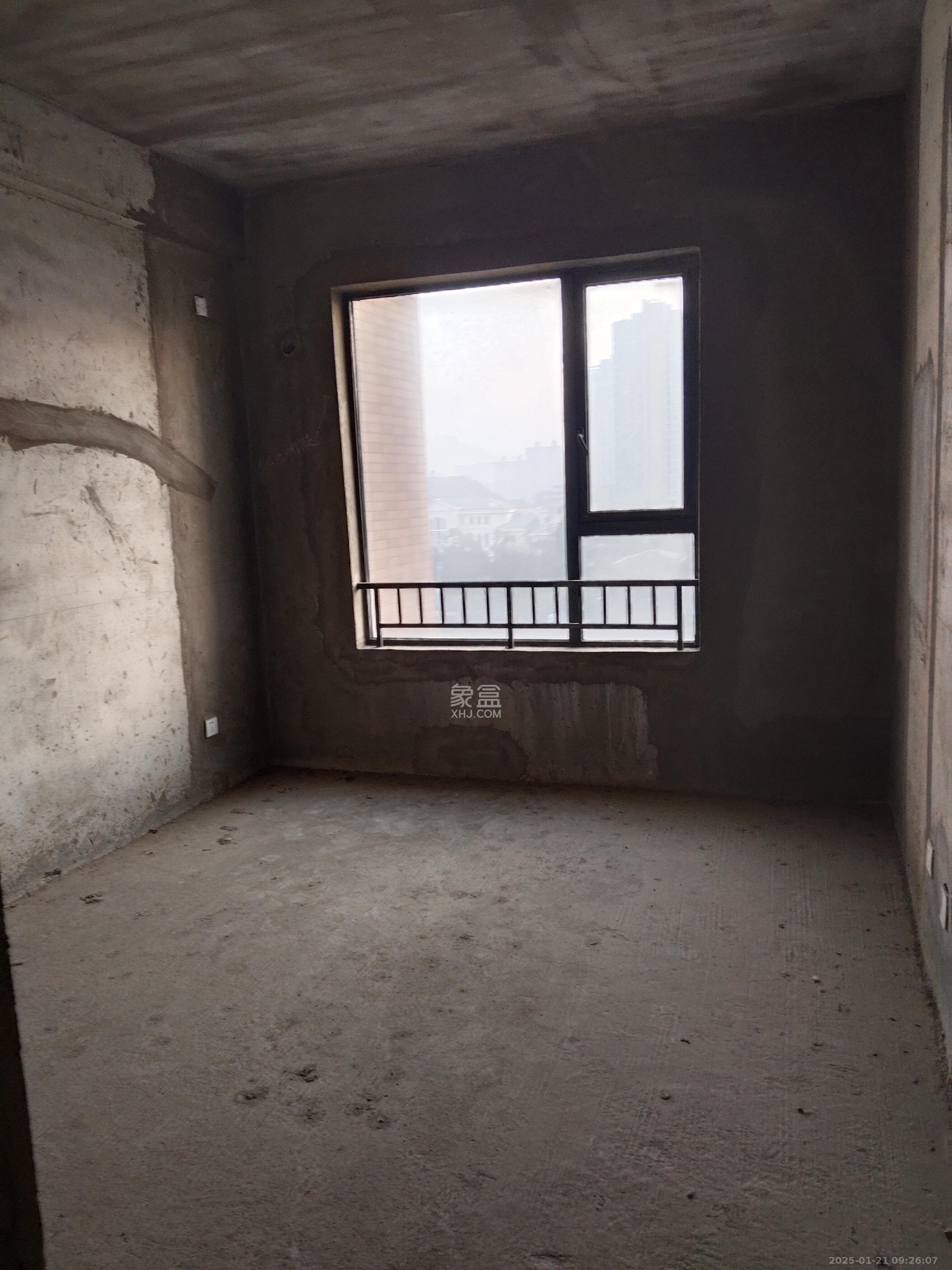 三一街区 4室2厅2卫 1000.00元/月 三一街区 4室2厅2卫 1000.00元/月室内图