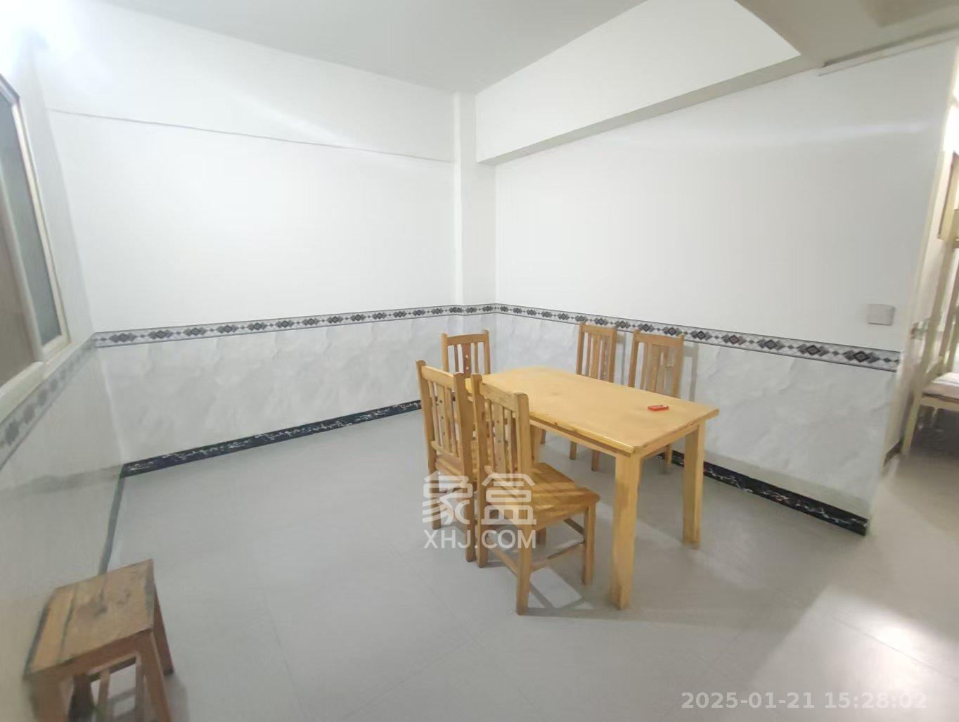 大众公寓(人人家宿舍) 1室1厅1卫 1600.0元/月 大众公寓(人人家宿舍) 1室1厅1卫 1600.0元/月室内图