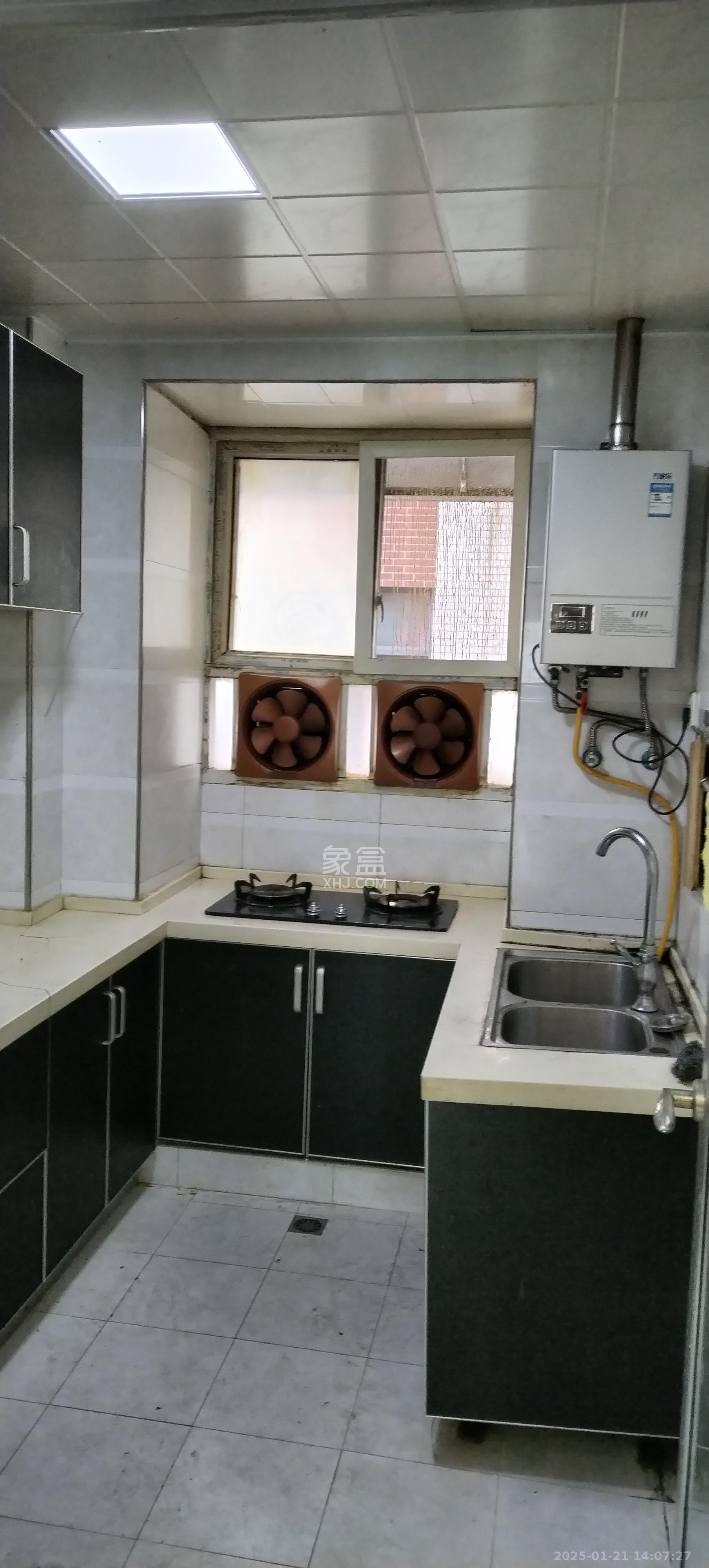 井湾子工商所宿舍 2室2厅1卫 1500.0元/月 井湾子工商所宿舍 2室2厅1卫 1500.0元/月室内图