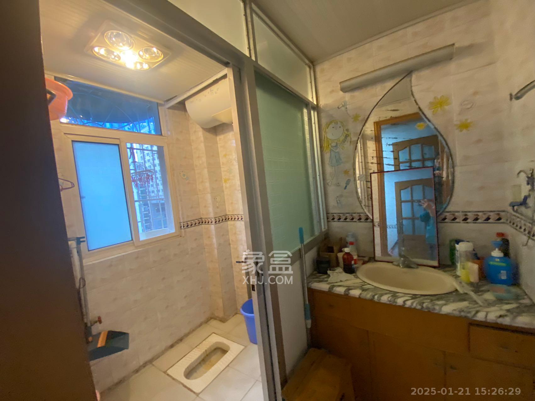 开福区联运公司宿舍 3室2厅2卫 2300.0元/月 开福区联运公司宿舍 3室2厅2卫 2300.0元/月室内图