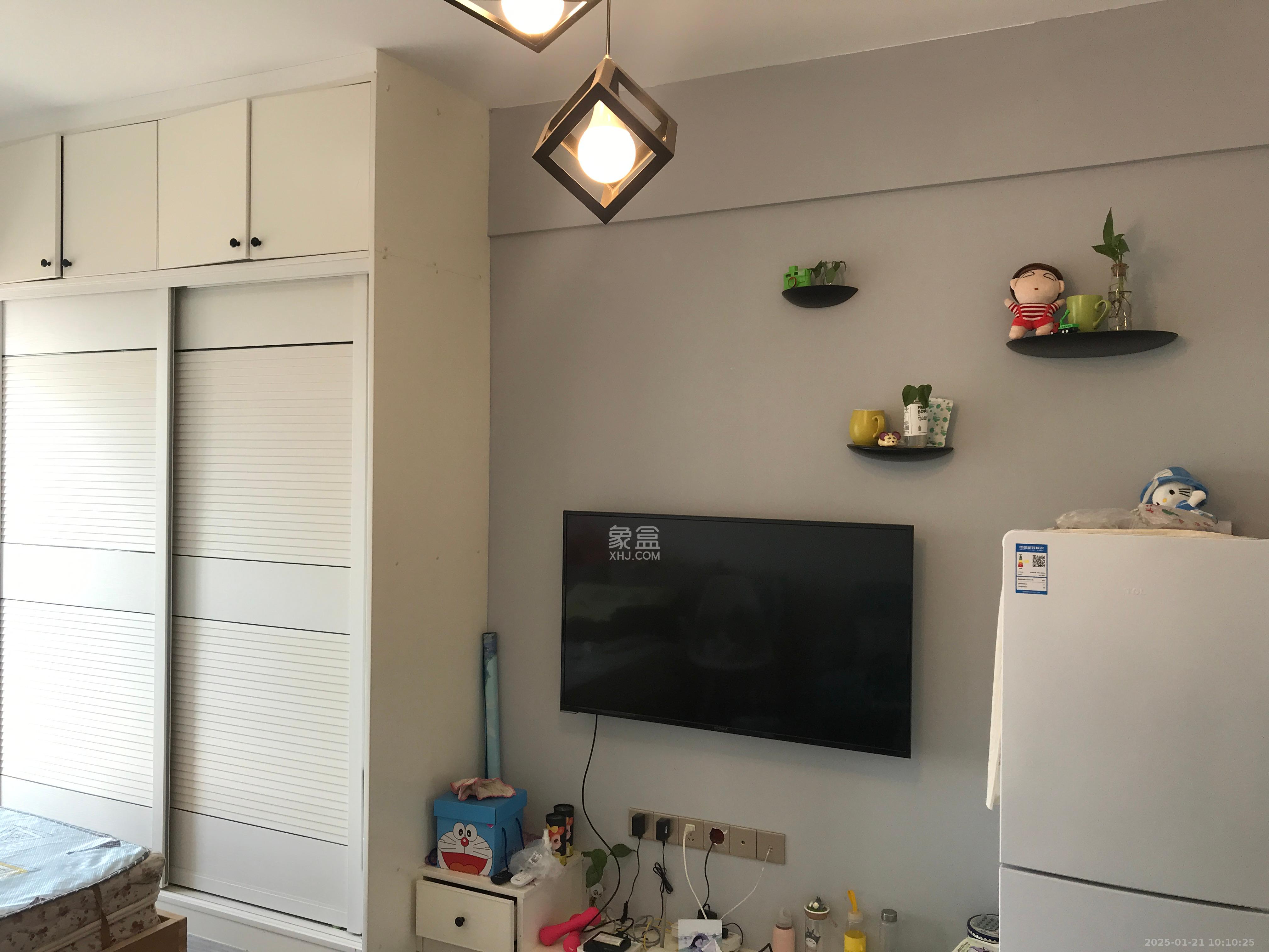 五矿紫湖香醍 1室1厅1卫 1000.0元/月 五矿紫湖香醍 1室1厅1卫 1000.0元/月室内图