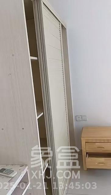 星城新宇颐景苑  3室1厅1卫   2400.00元/月室内图