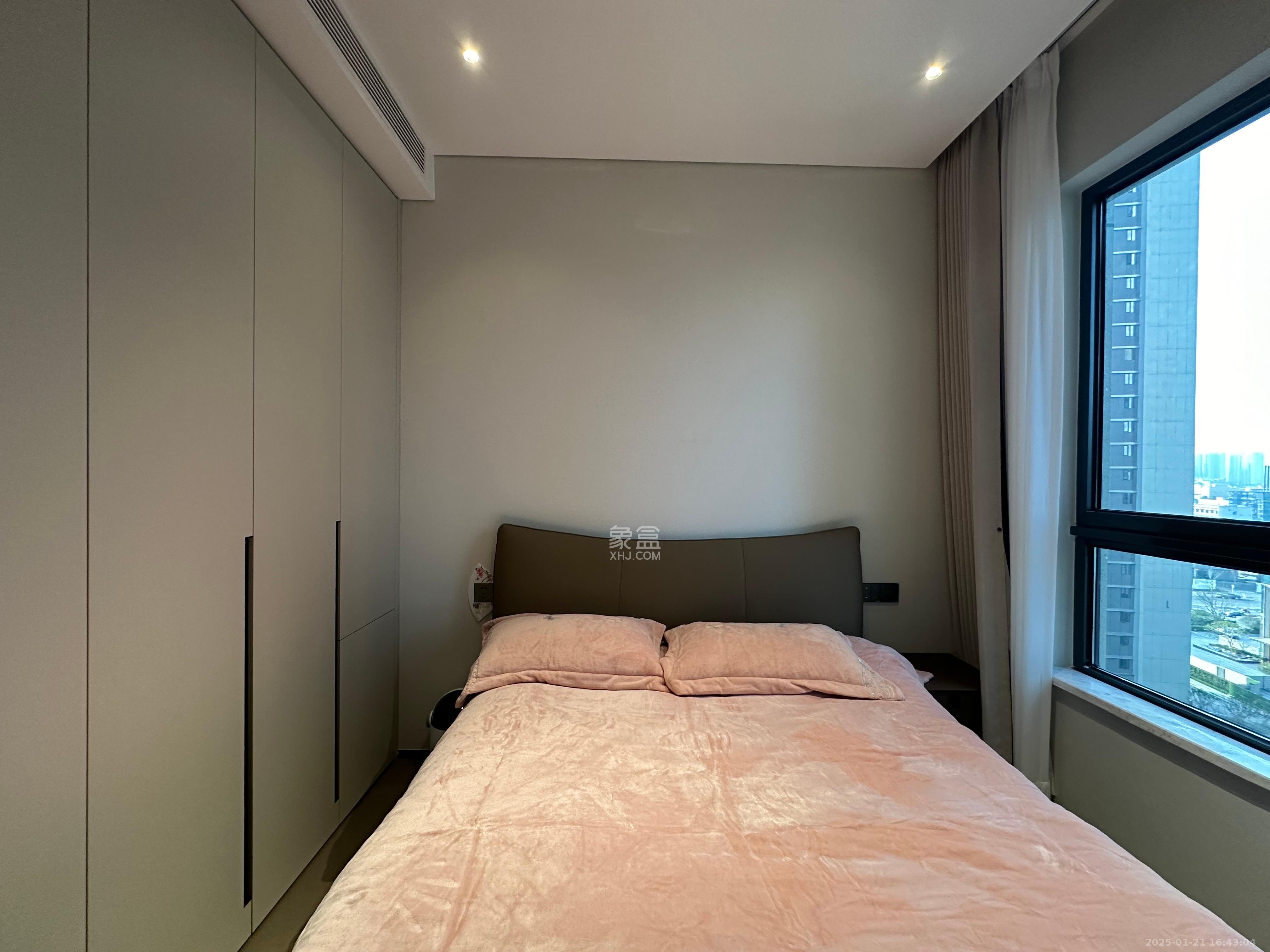 长沙悦府（华润万象城）  3室2厅3卫    12000.0元/月室内图