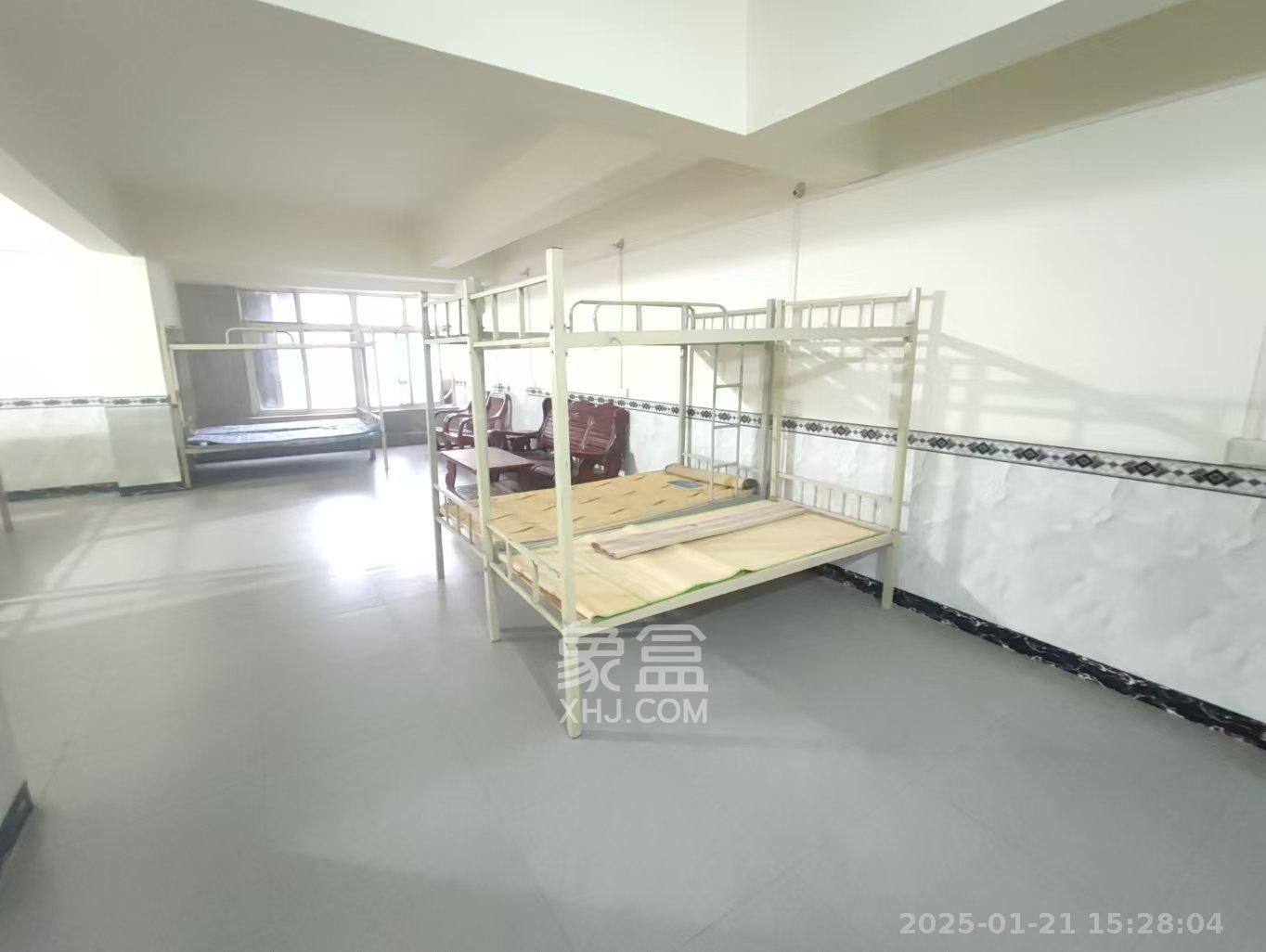 大众公寓(人人家宿舍) 1室1厅1卫 1600.0元/月 大众公寓(人人家宿舍) 1室1厅1卫 1600.0元/月室内图