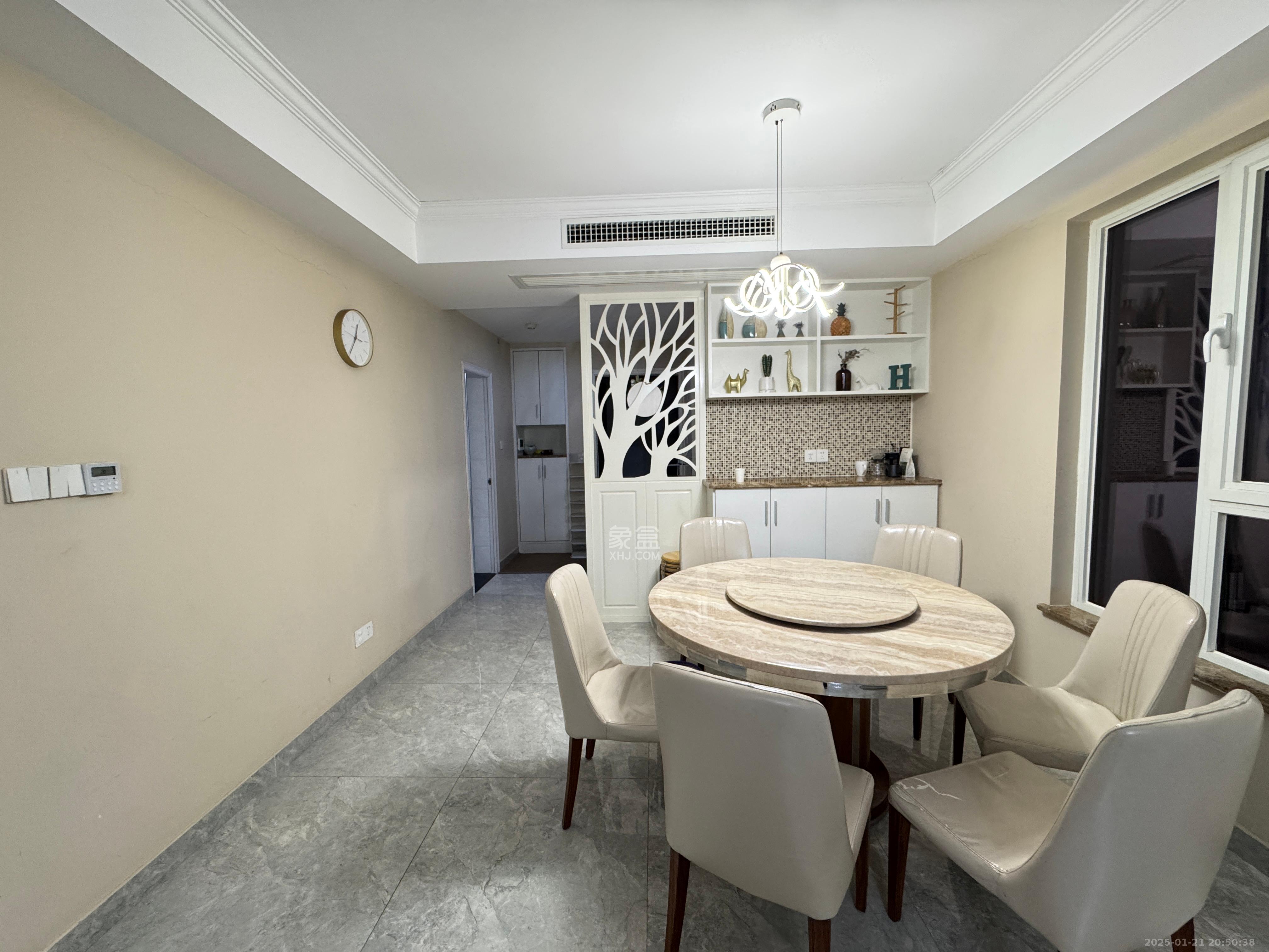 北辰三角洲B2E2区 3室2厅2卫 3600.0元/月 北辰三角洲B2E2区 3室2厅2卫 3600.0元/月室内图