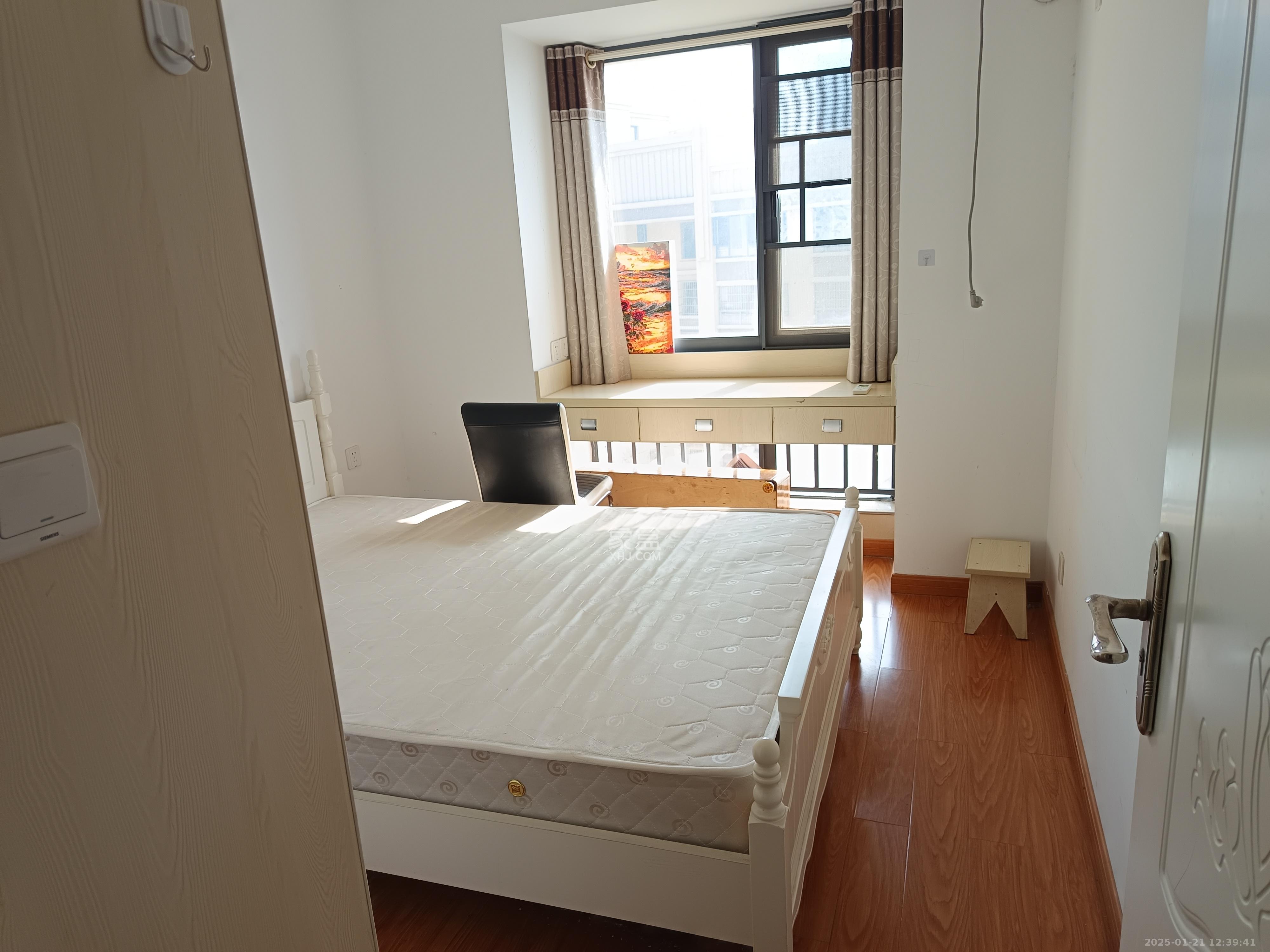 兰亭都荟（璟峰苑）  3室2厅1卫    2600.0元/月室内图