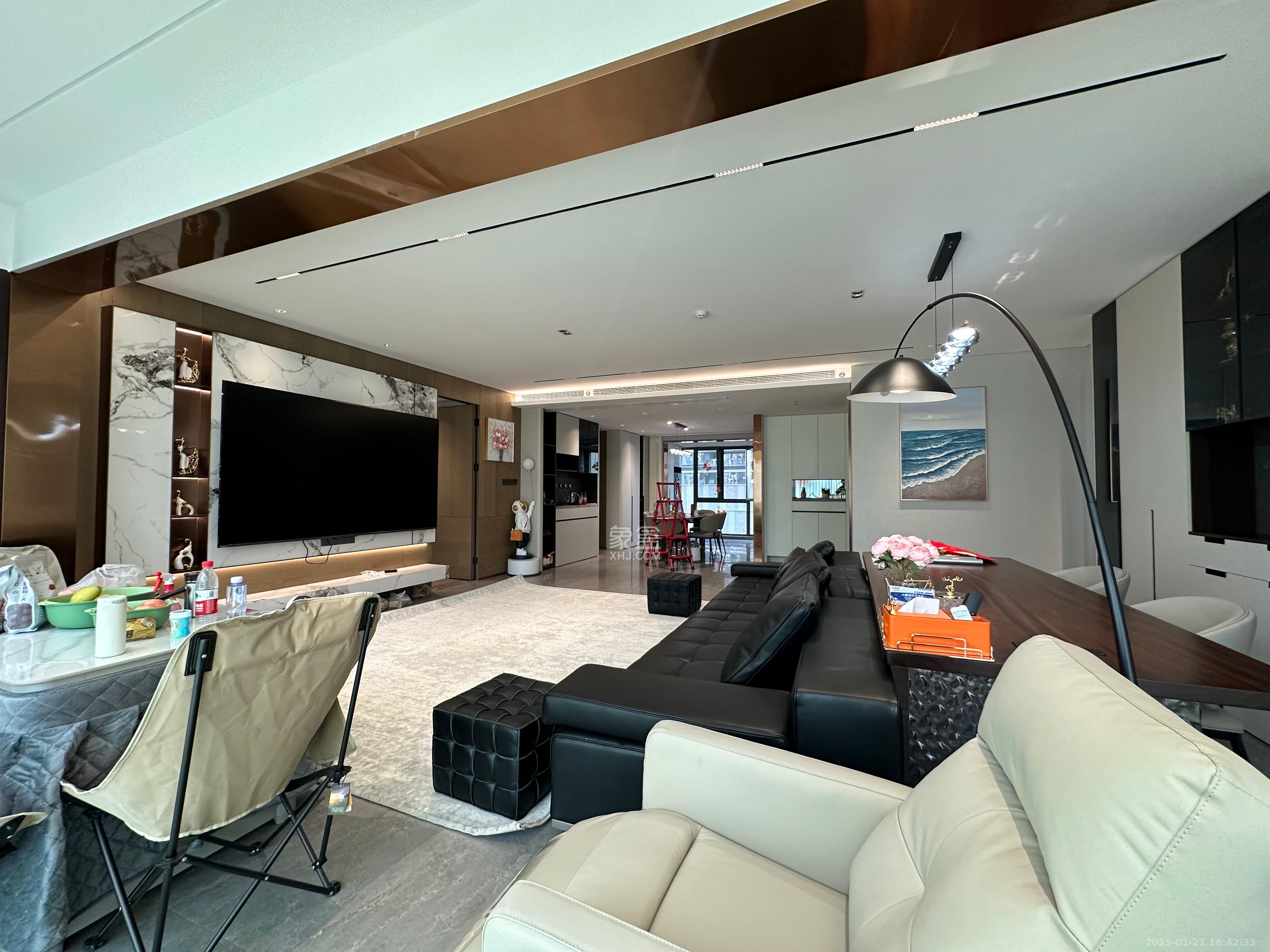 长沙悦府（华润万象城）  3室2厅3卫    12000.0元/月室内图