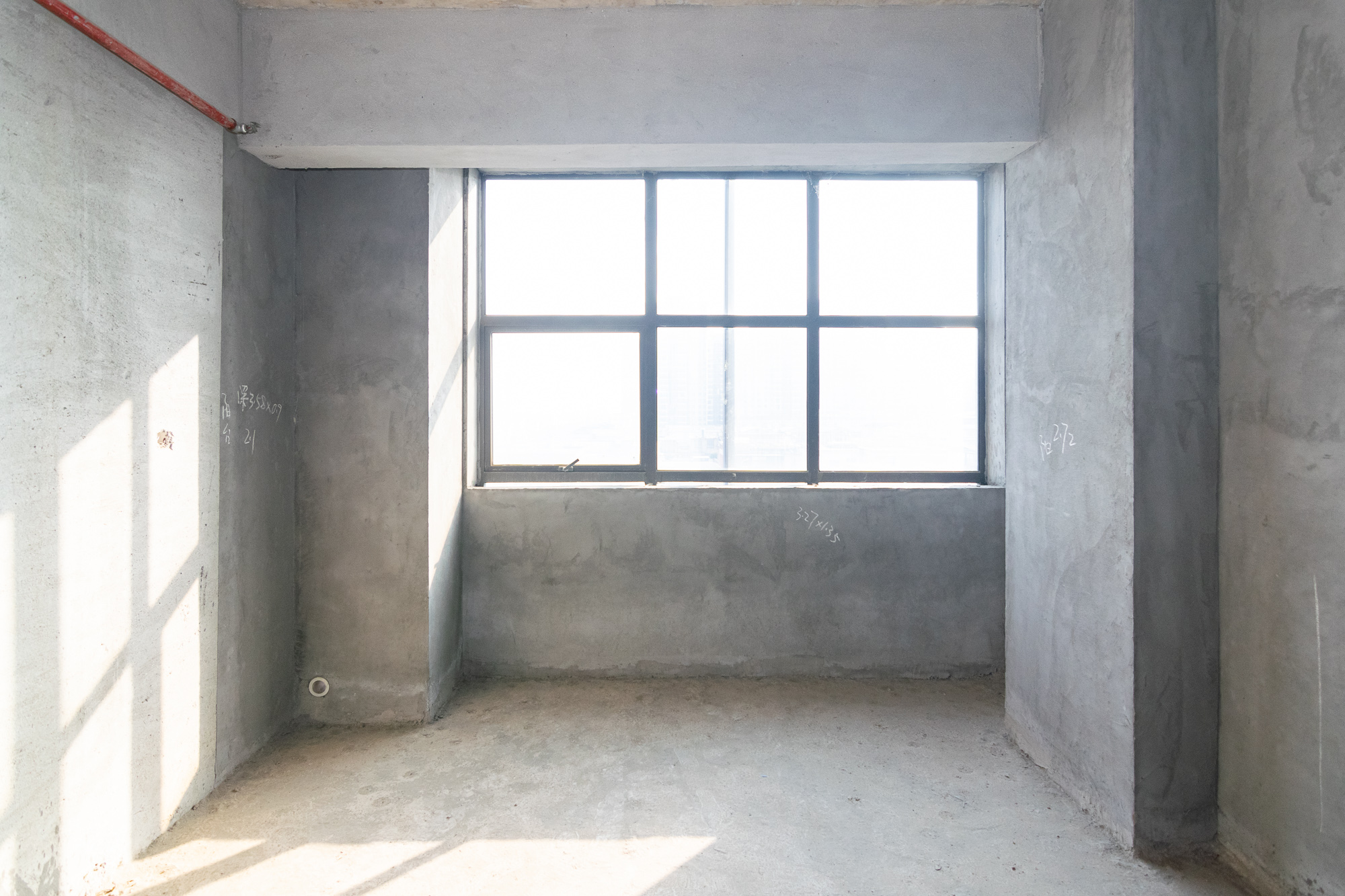 西湖星城公馆  3室2厅2卫    42.0万 西湖星城公馆  3室2厅2卫    42.0万阳台