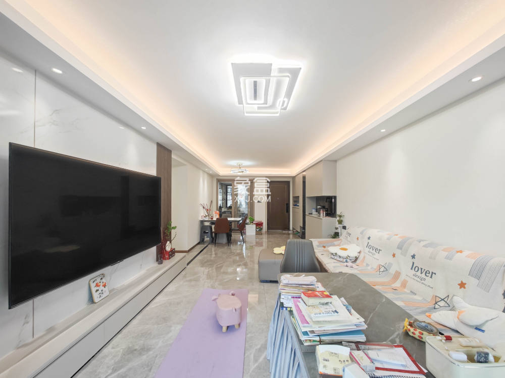 旭辉雨花郡  4室2厅2卫    220.0万