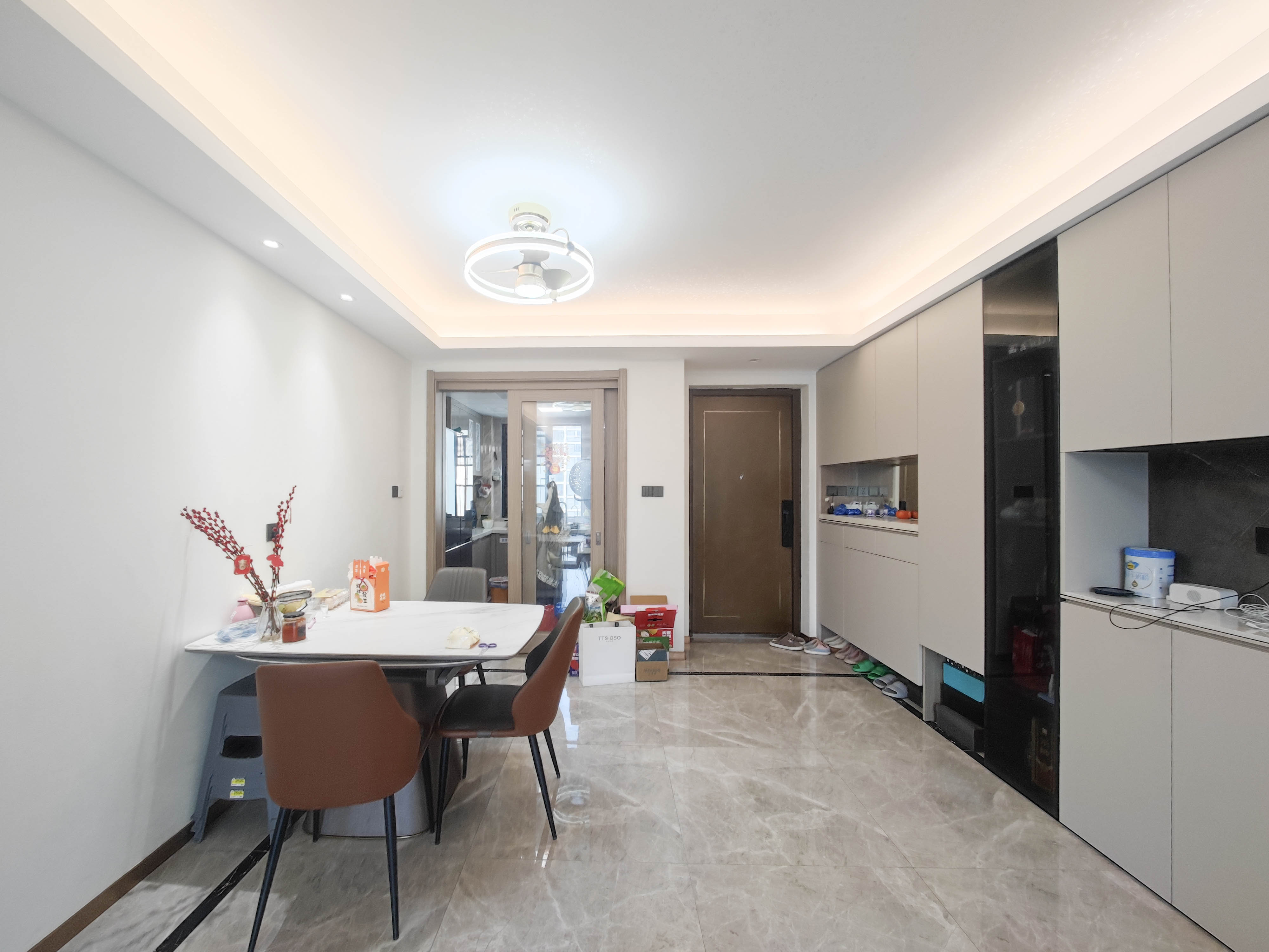 旭辉雨花郡  4室2厅2卫    220.0万 旭辉雨花郡  4室2厅2卫    220.0万其他