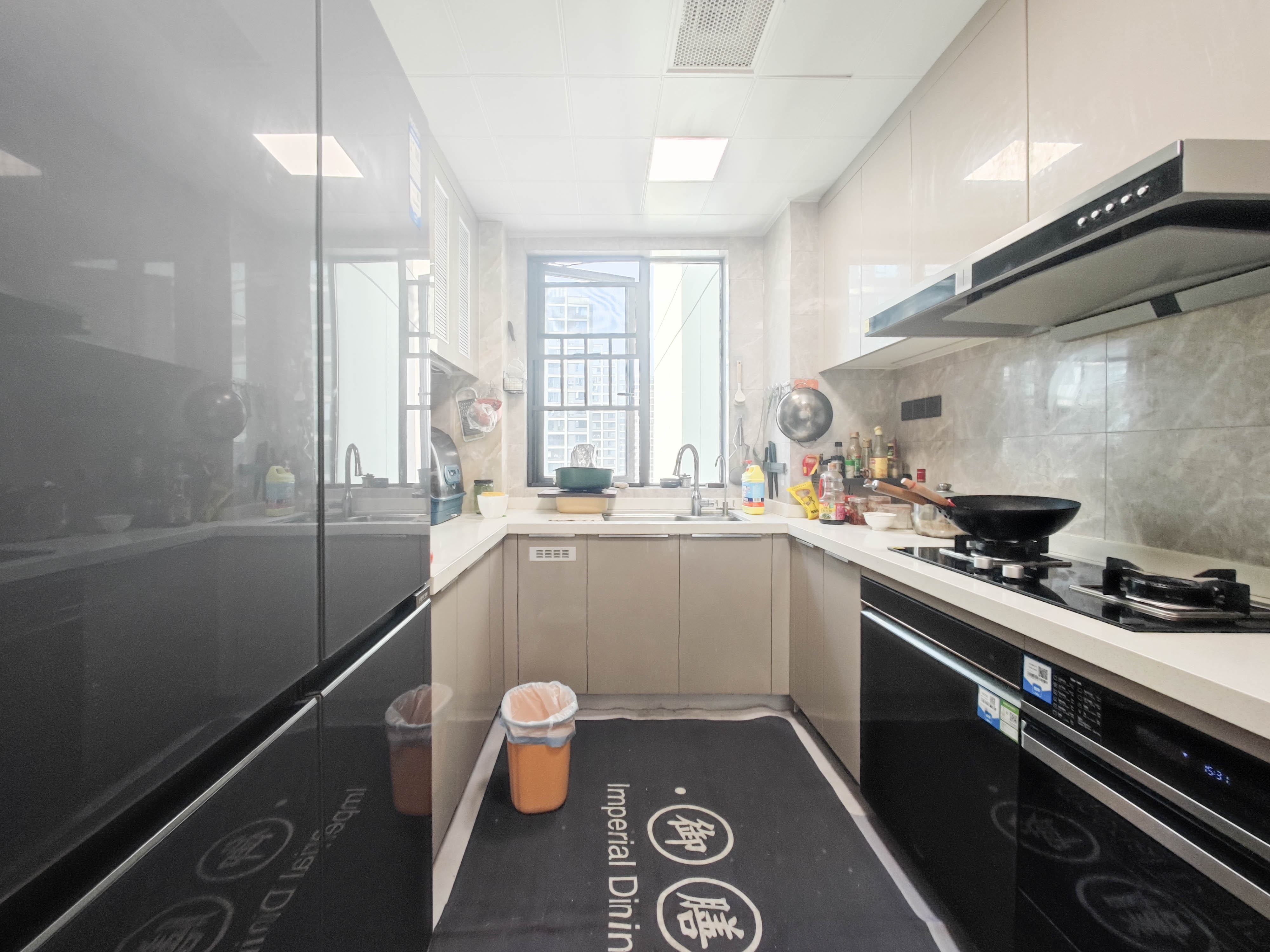 旭辉雨花郡  4室2厅2卫    220.0万 旭辉雨花郡  4室2厅2卫    220.0万其他