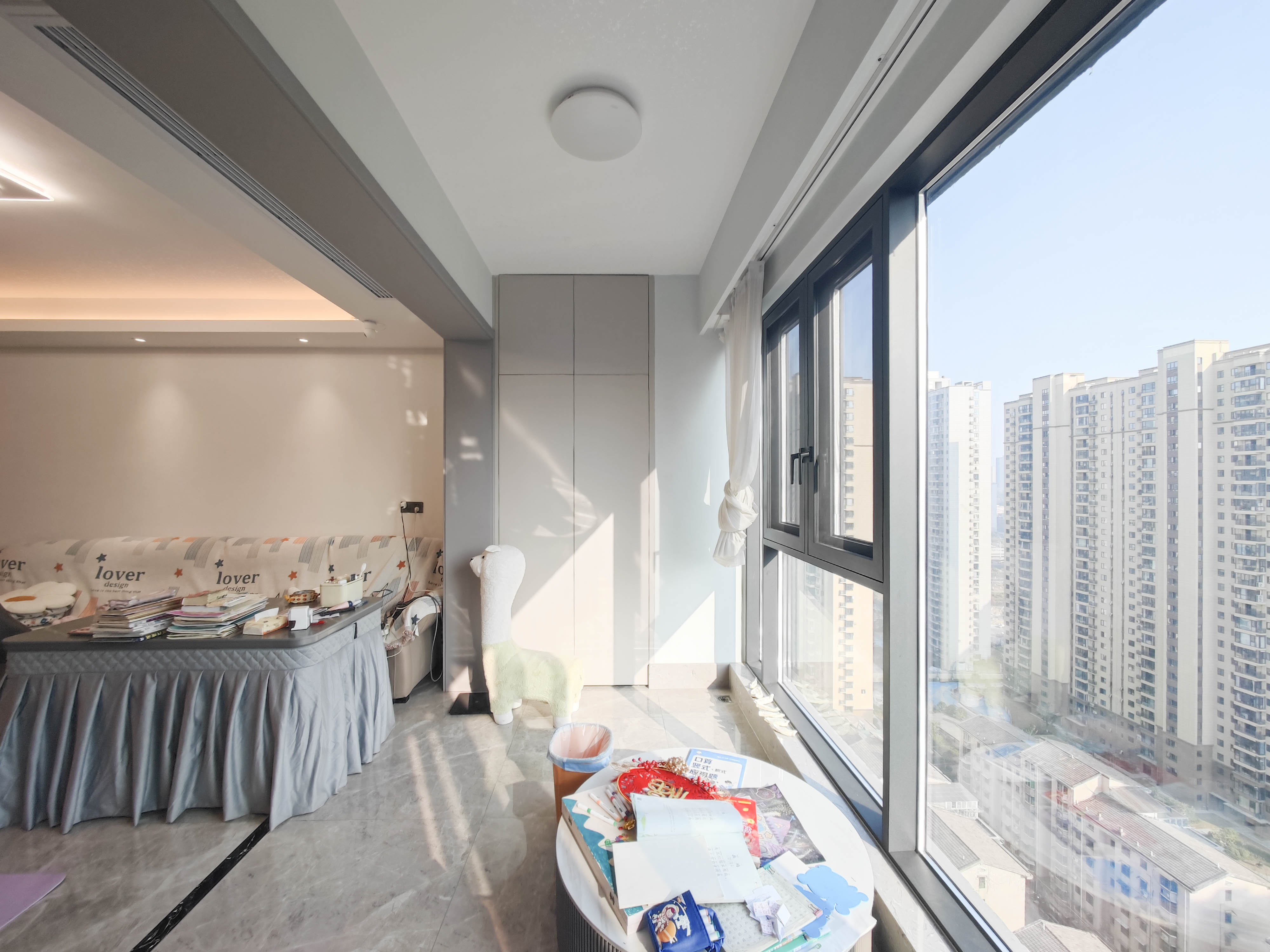 旭辉雨花郡  4室2厅2卫    220.0万 旭辉雨花郡  4室2厅2卫    220.0万阳台