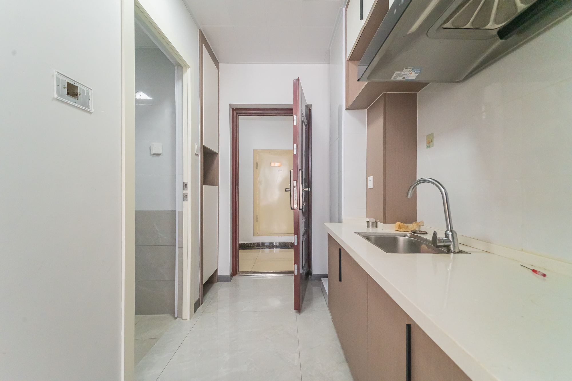 中建悦和城  1室1厅1卫    31.8万 中建悦和城  1室1厅1卫    31.8万厨房