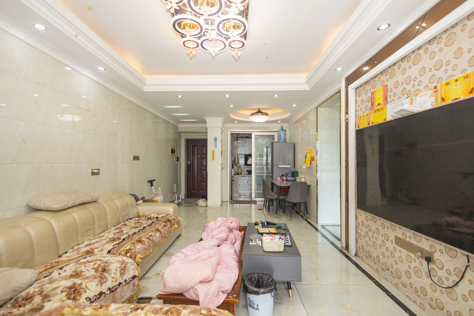 方略城市广场  3室2厅1卫    68.8万 方略城市广场  3室2厅1卫    68.8万