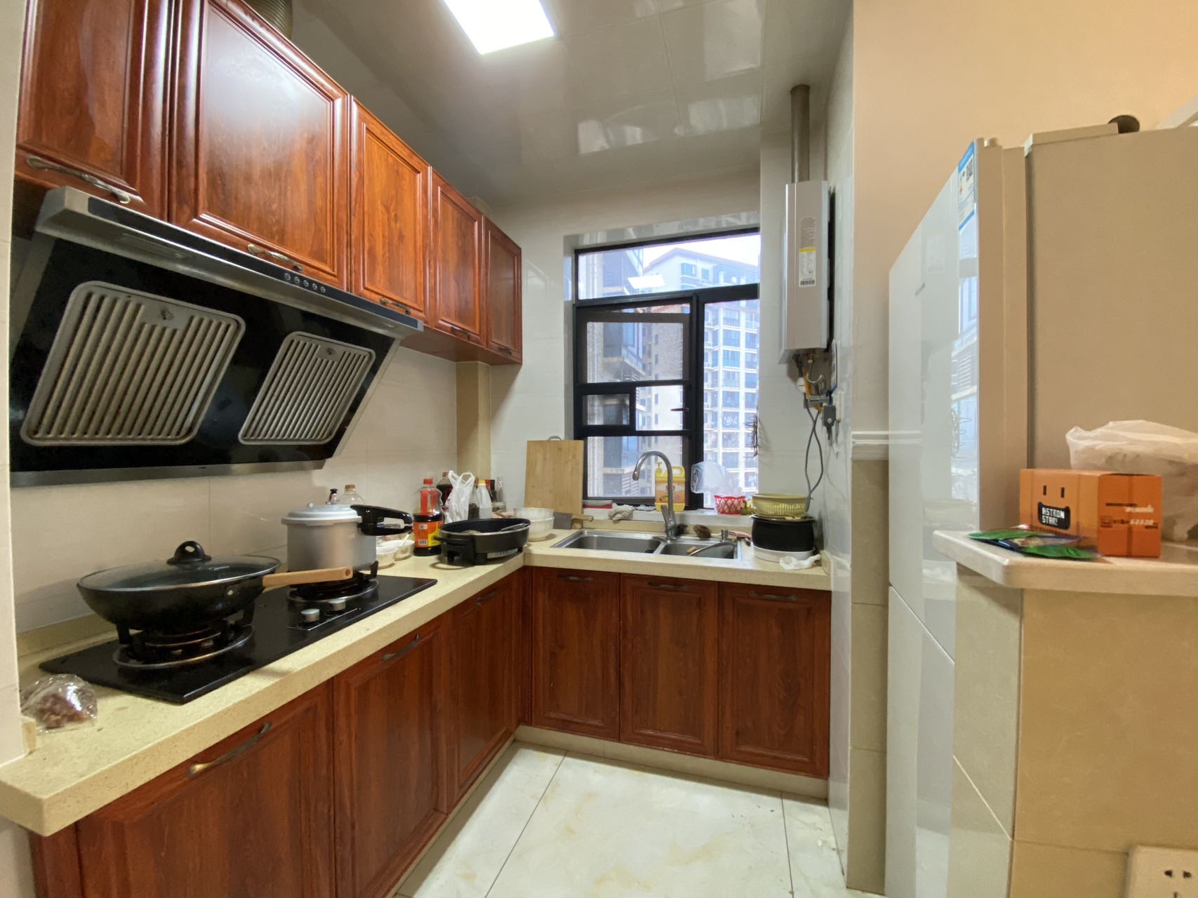 龙腾国际 2室2厅1卫 42.8万 龙腾国际 2室2厅1卫 42.8万室内图