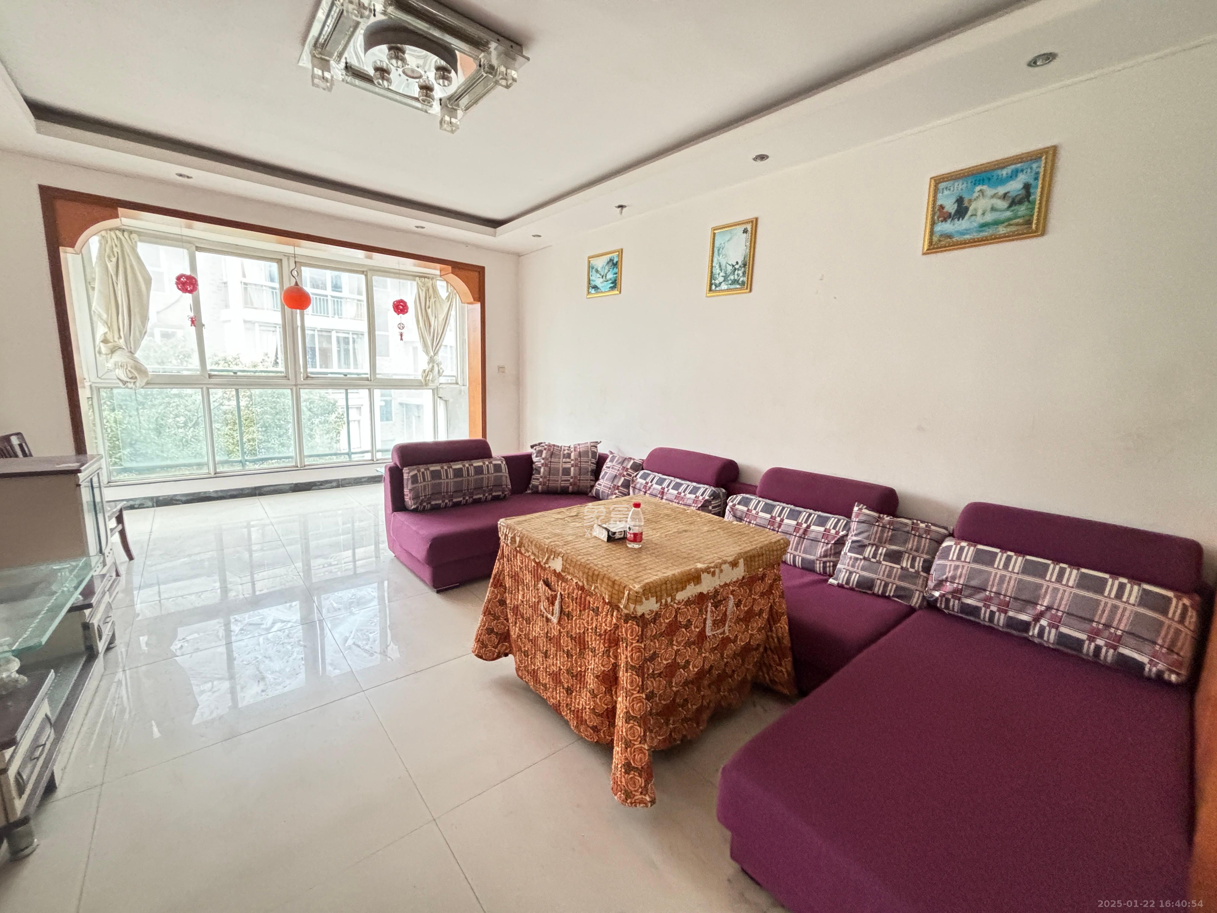 中建桂苑 3室2厅2卫 1500.0元/月 中建桂苑 3室2厅2卫 1500.0元/月室内图