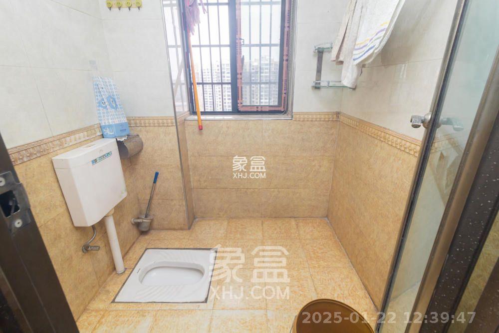 方略潇邦  4室2厅2卫   1900.00元/月室内图