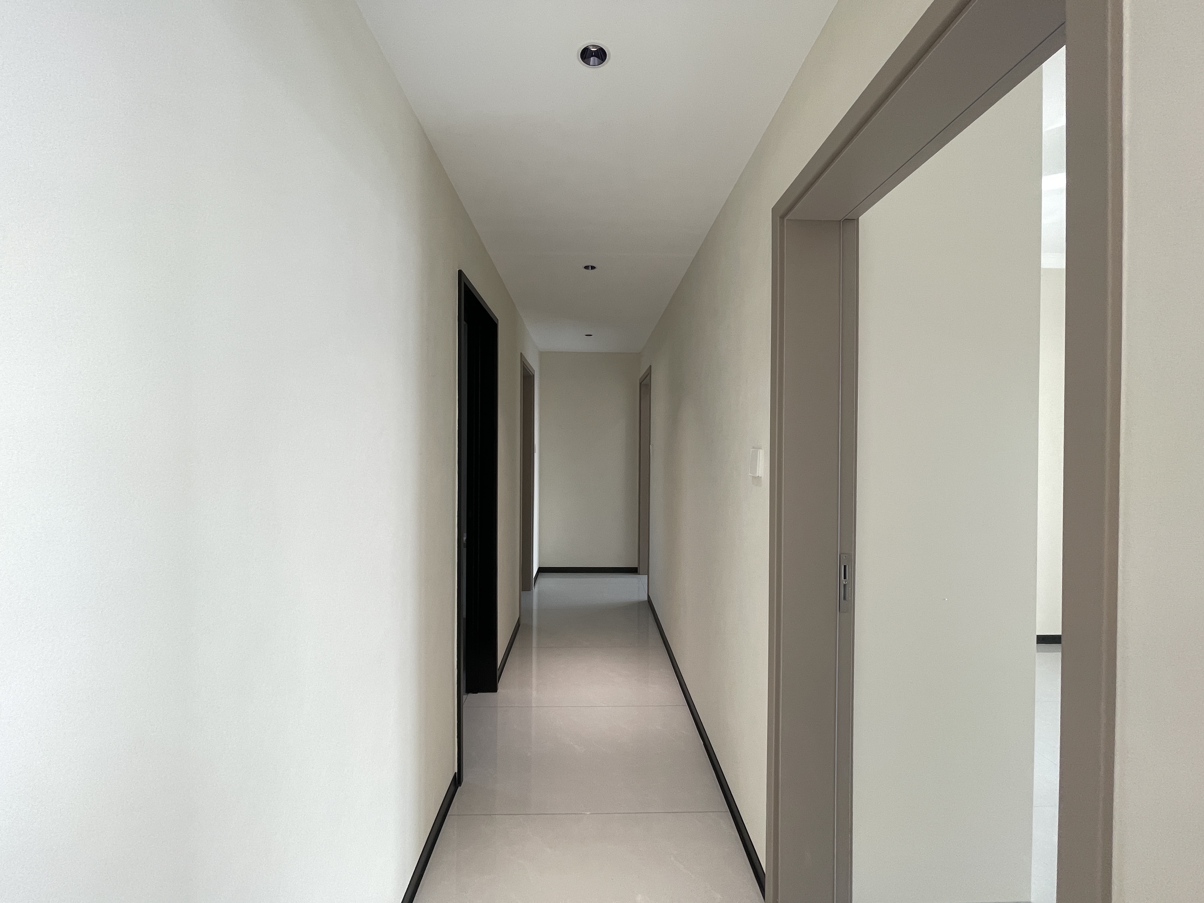 鑫湘悦璟台 4室2厅2卫 85.0万 鑫湘悦璟台 4室2厅2卫 85.0万客厅