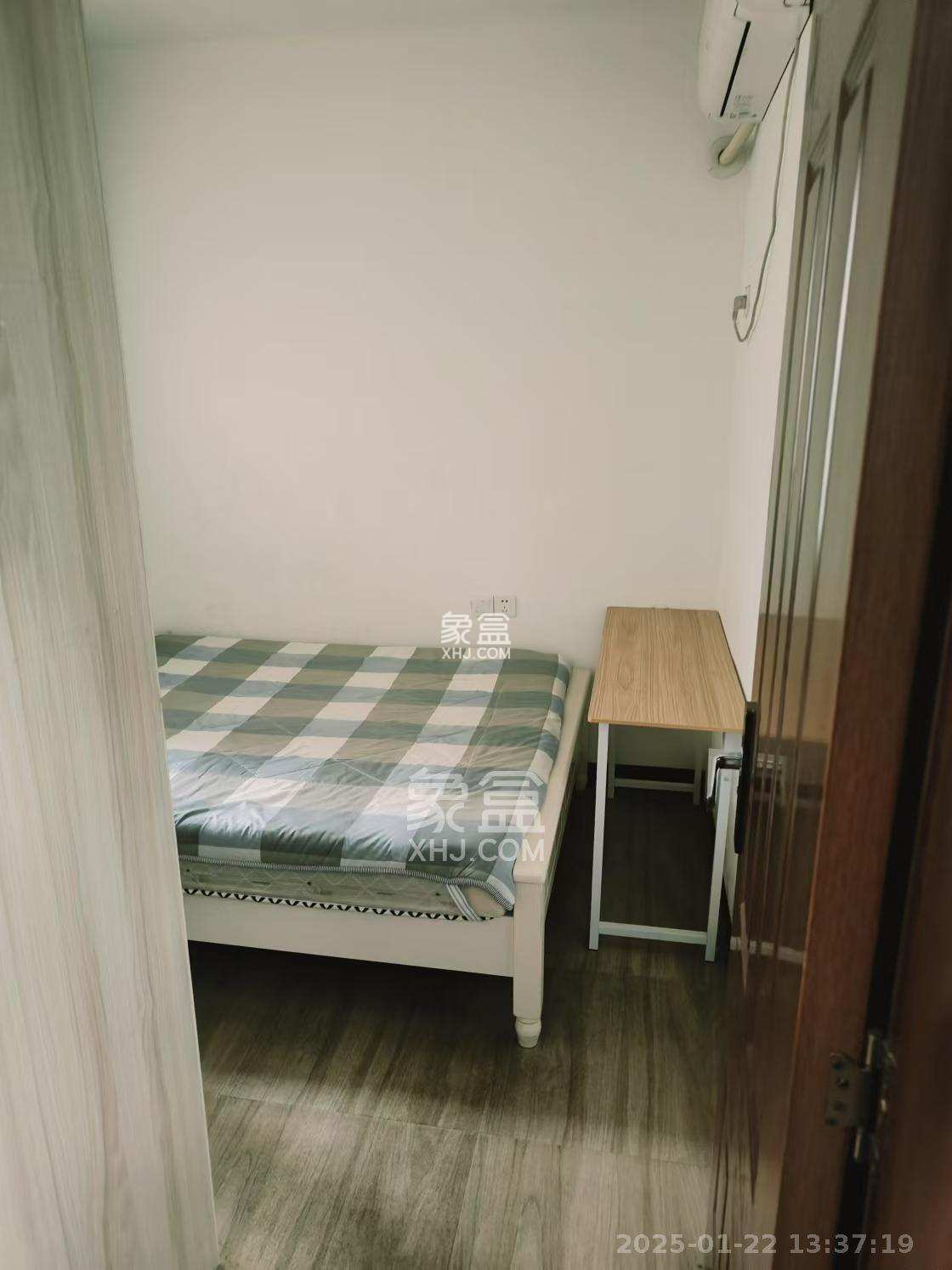 洋湖明园一期 3室1厅1卫 2000.0元/月 洋湖明园一期 3室1厅1卫 2000.0元/月室内图