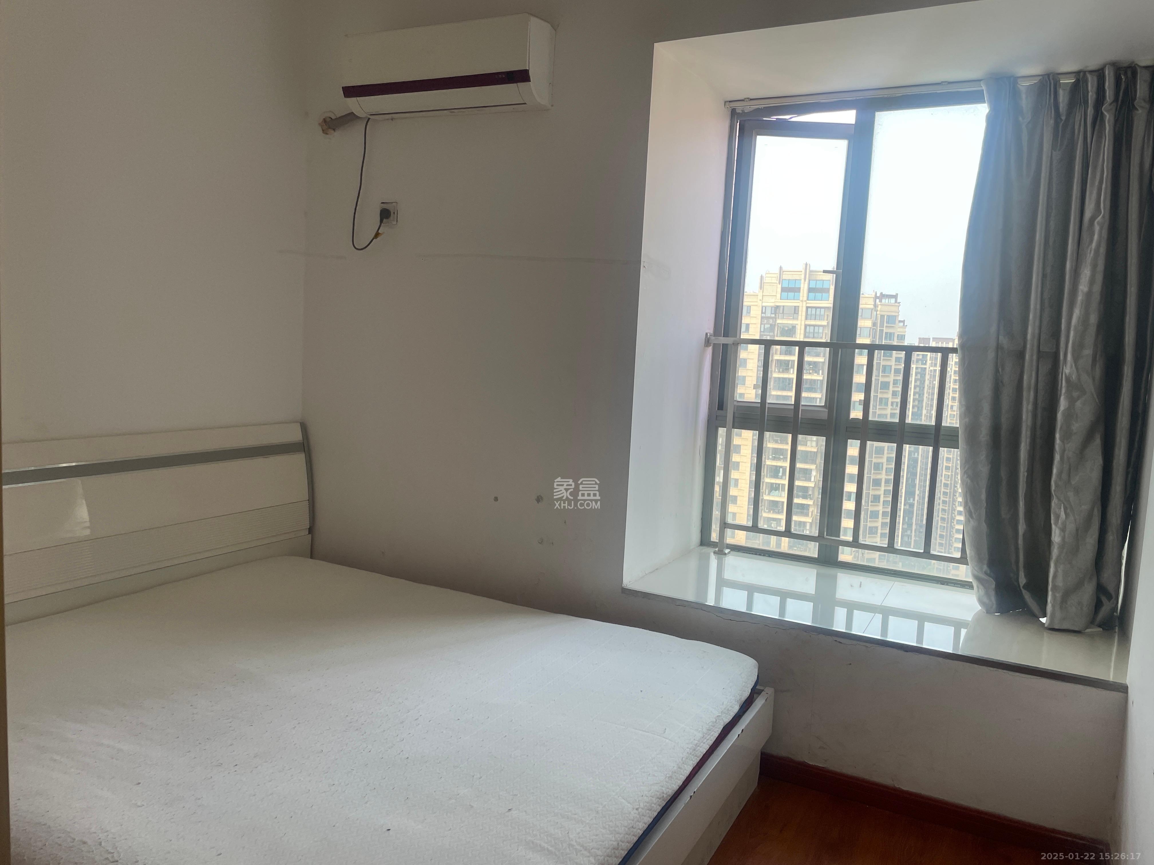 新城新世界一二三期 3室2厅1卫 2000.0元/月 新城新世界一二三期 3室2厅1卫 2000.0元/月室内图