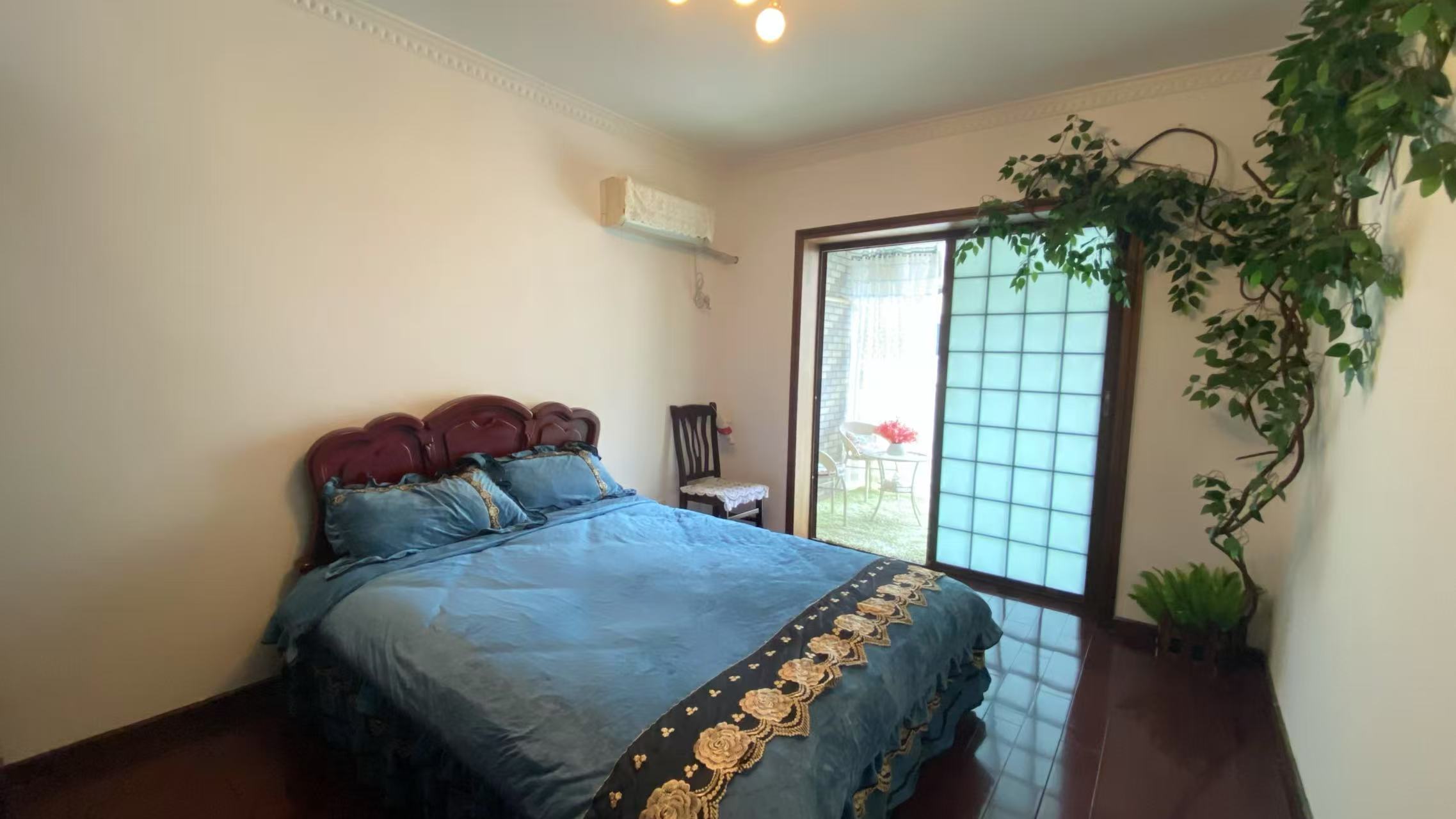 梓山苑小区 4室2厅3卫 80.0万 梓山苑小区 4室2厅3卫 80.0万室内图