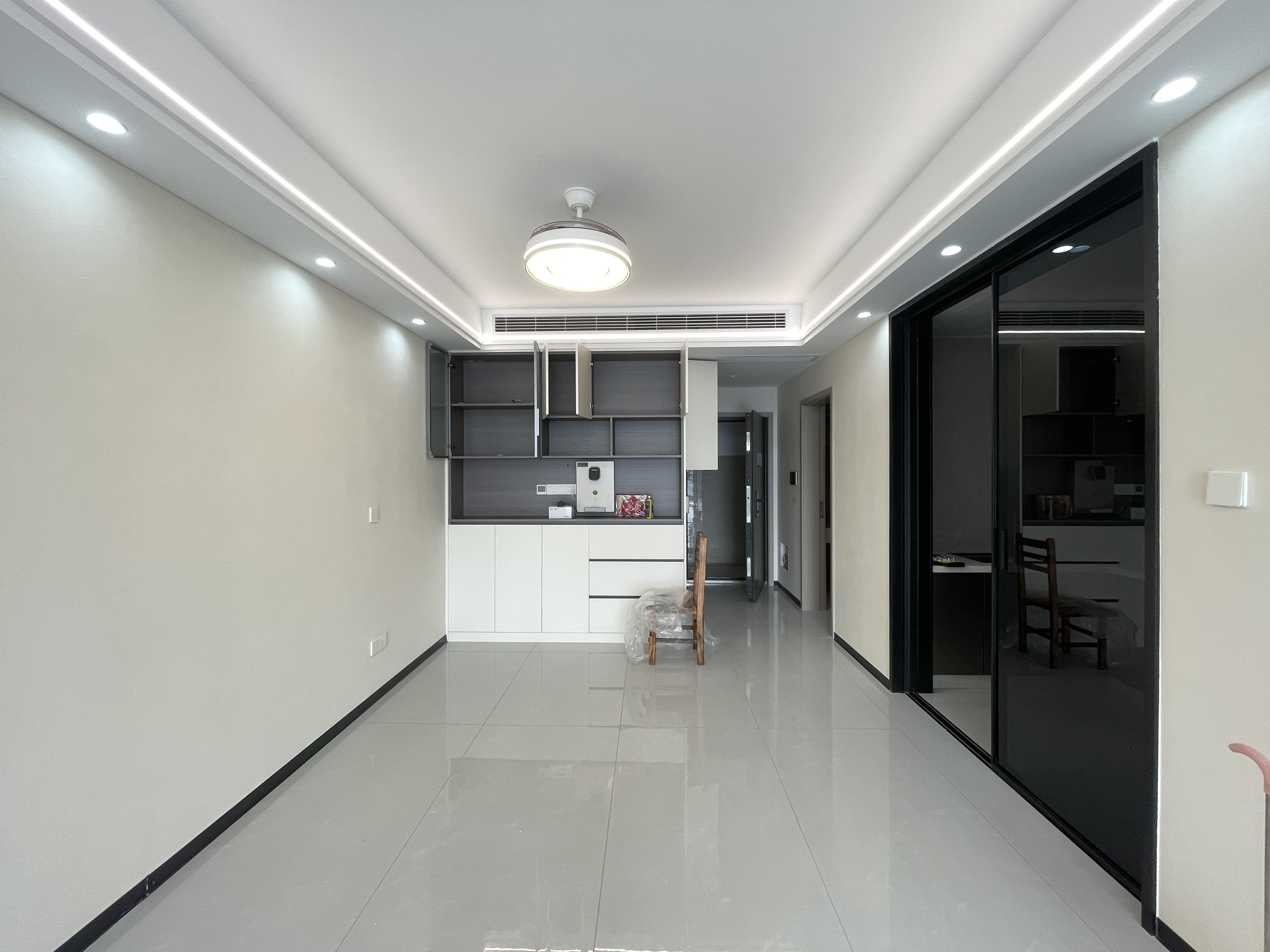 鑫湘悦璟台 4室2厅2卫 85.0万 鑫湘悦璟台 4室2厅2卫 85.0万客厅