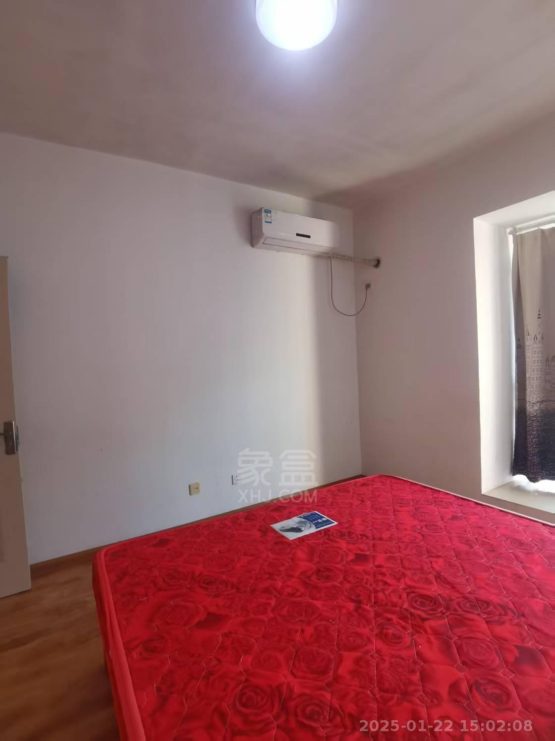 庐山春天早安华晨 2室1厅1卫 1700.0元/月 庐山春天早安华晨 2室1厅1卫 1700.0元/月室内图