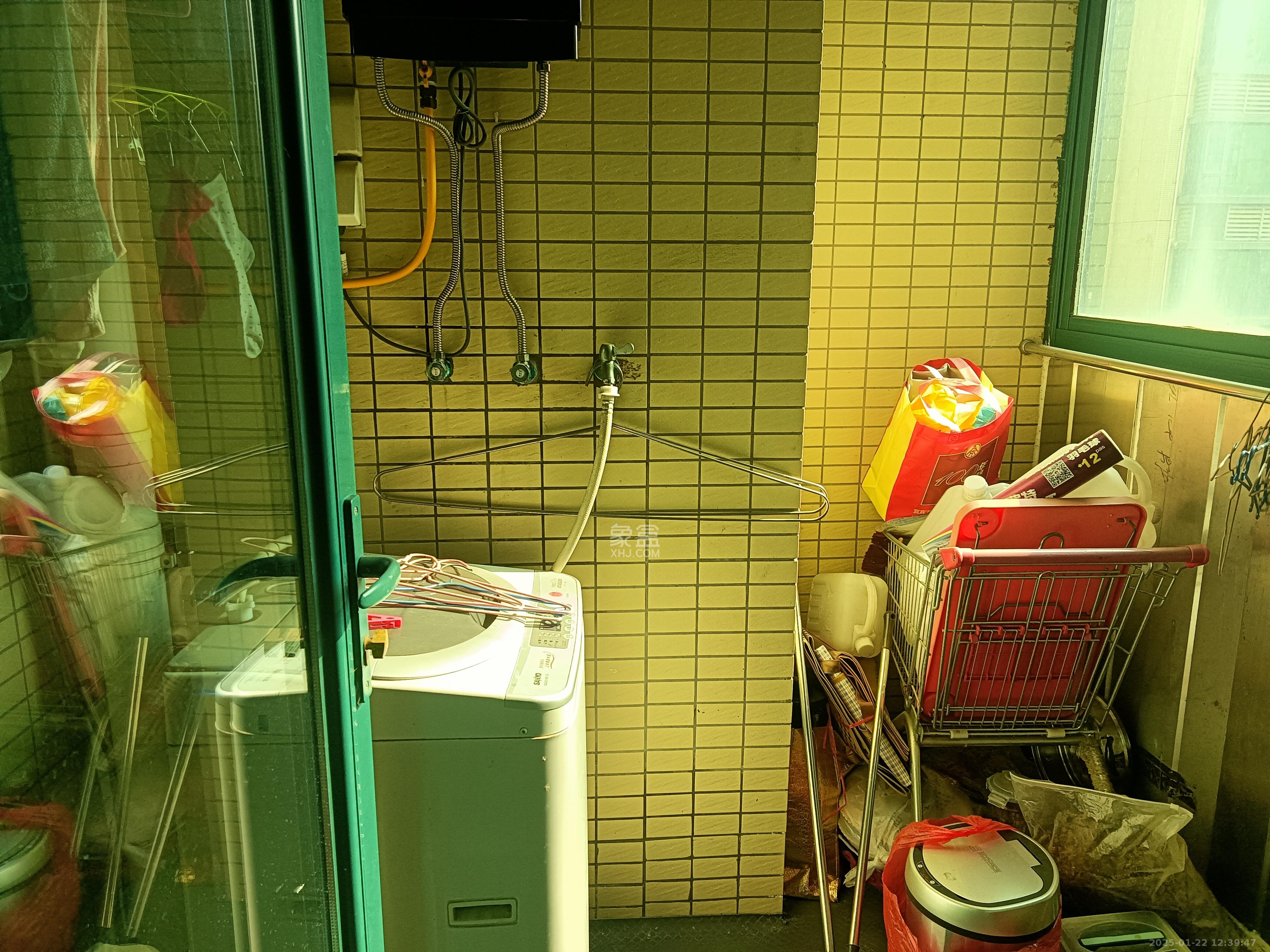 恒大城 3室2厅1卫 2600.0元/月 恒大城 3室2厅1卫 2600.0元/月室内图