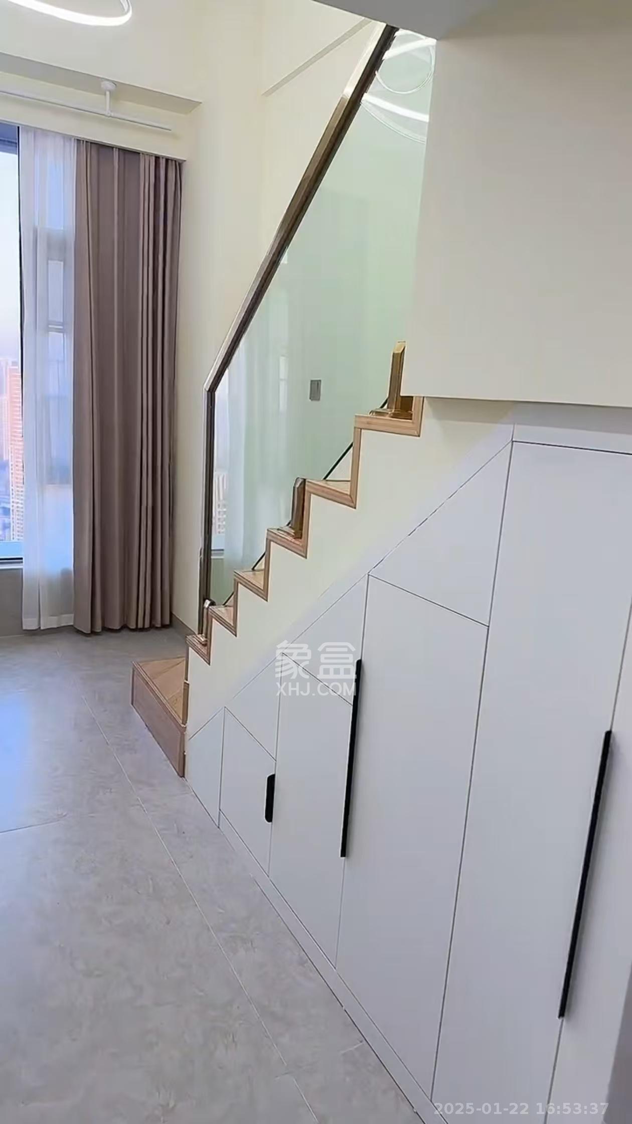 保利天禧EF区  1室1厅1卫    3800.0元/月 保利天禧EF区  1室1厅1卫    3800.0元/月室内图